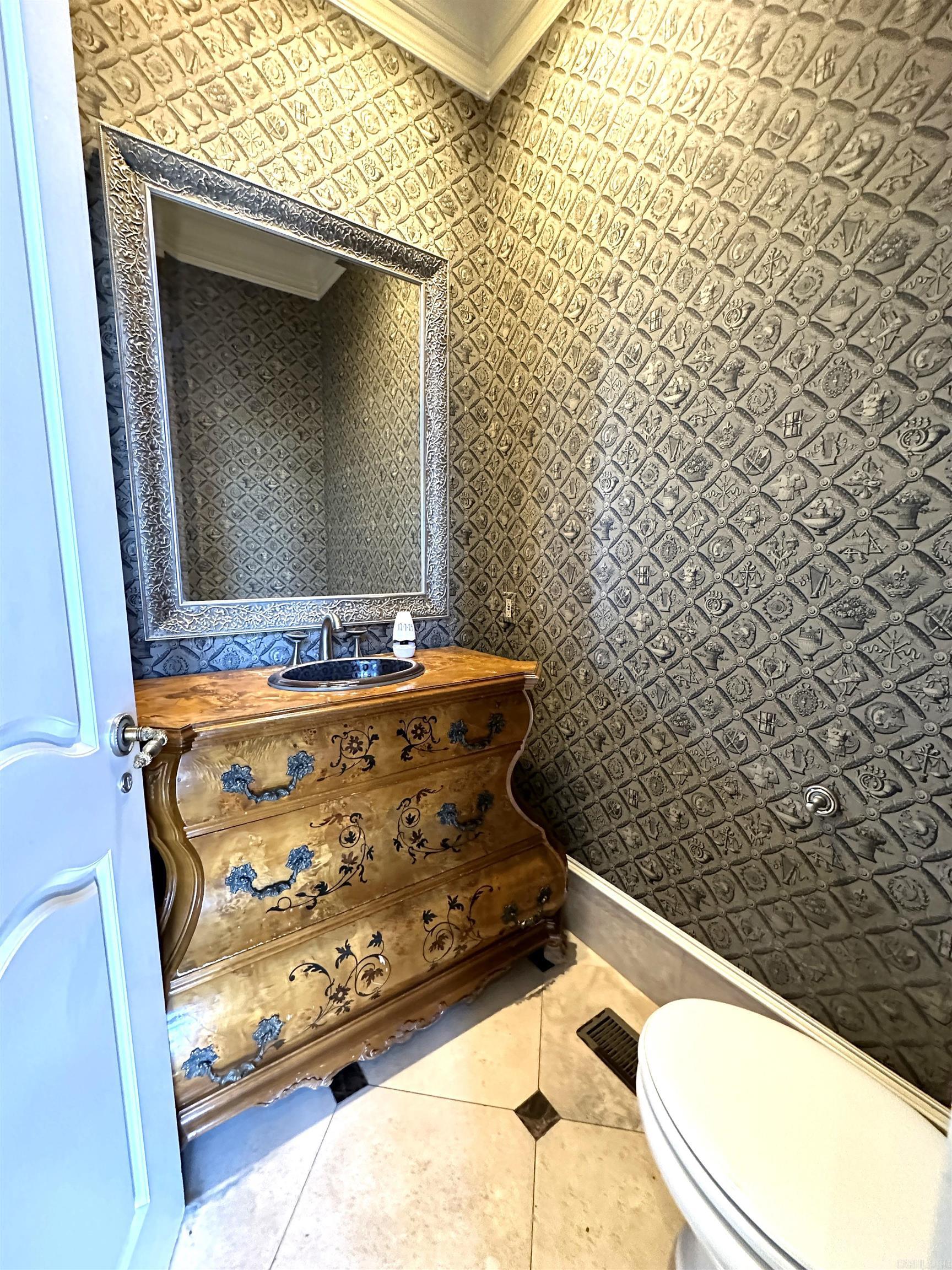 CHENAL DOWNS - Residential