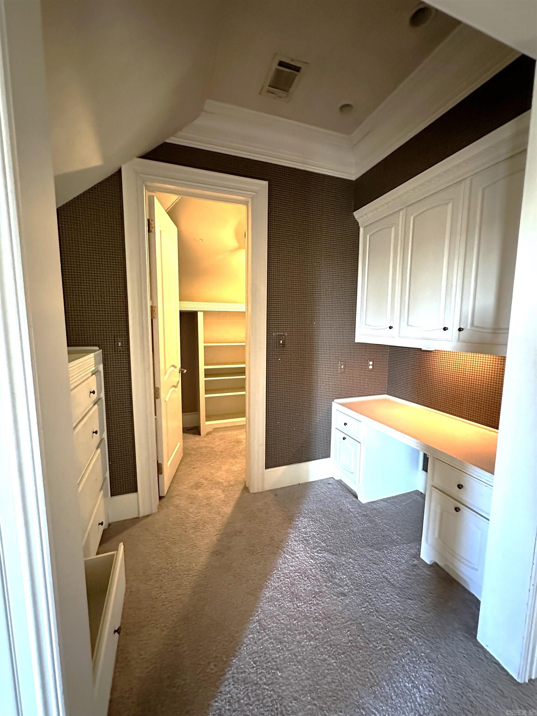 CHENAL DOWNS - Residential