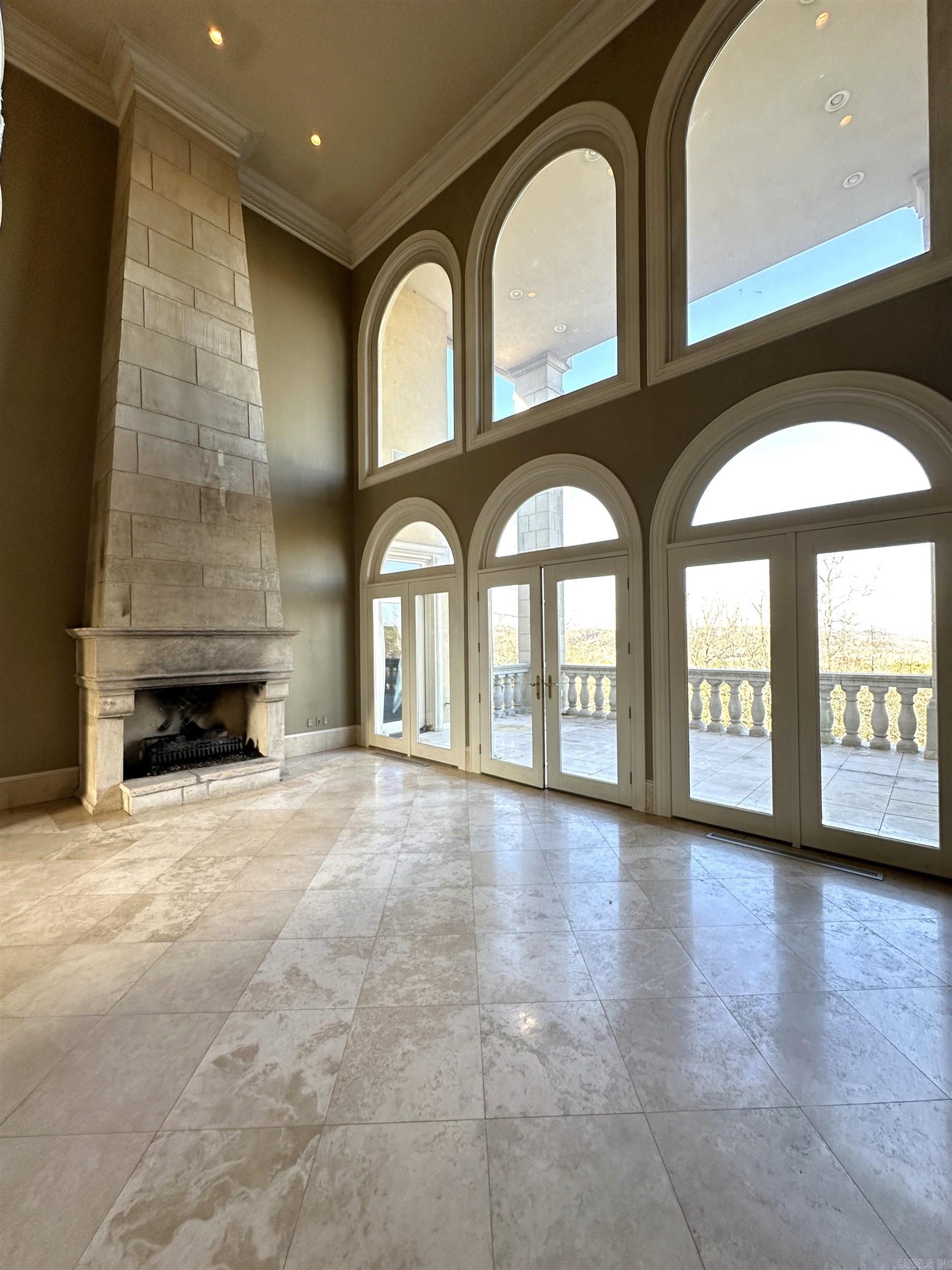 CHENAL DOWNS - Residential