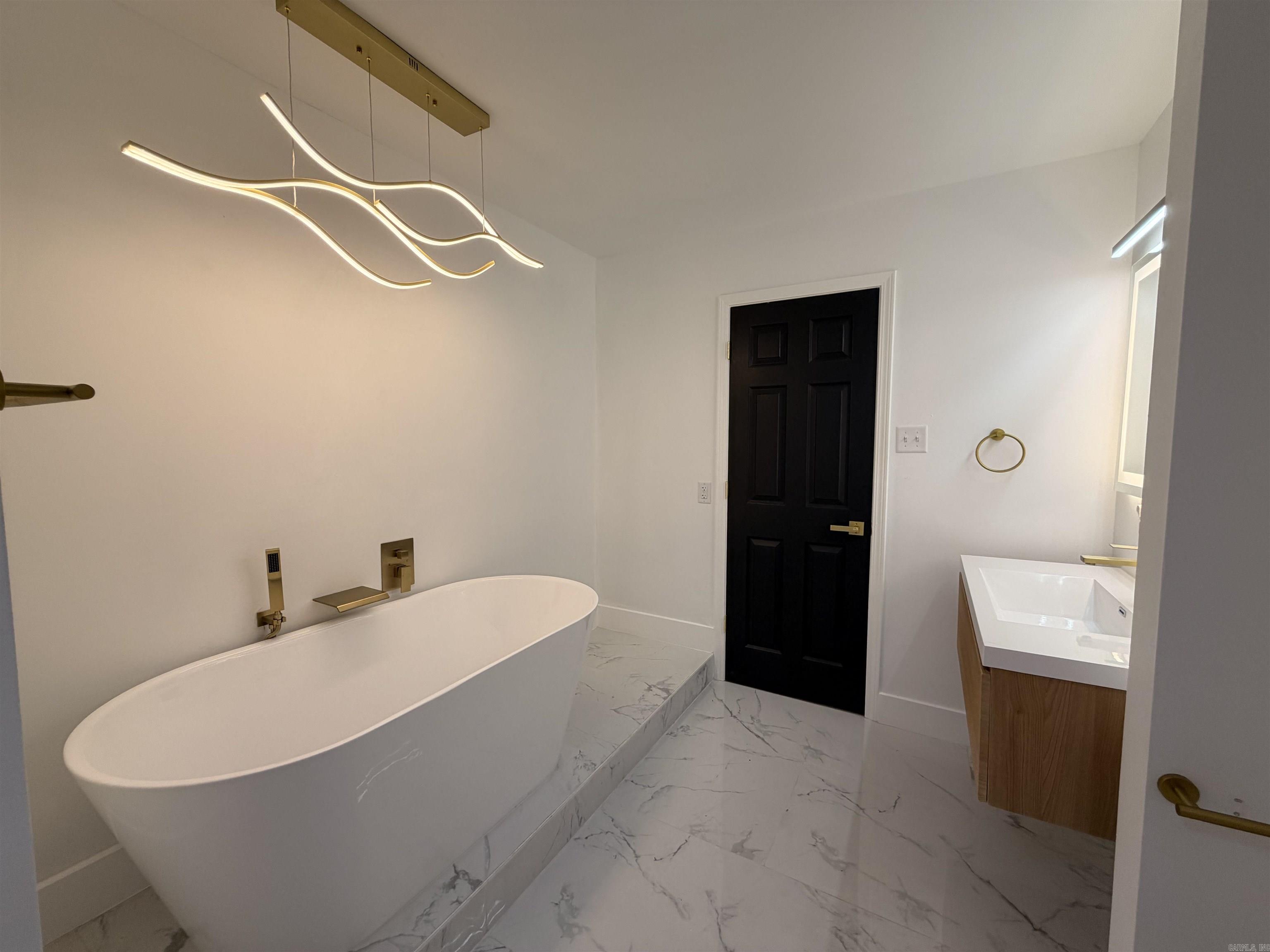 THE HEIGHTS - Residential