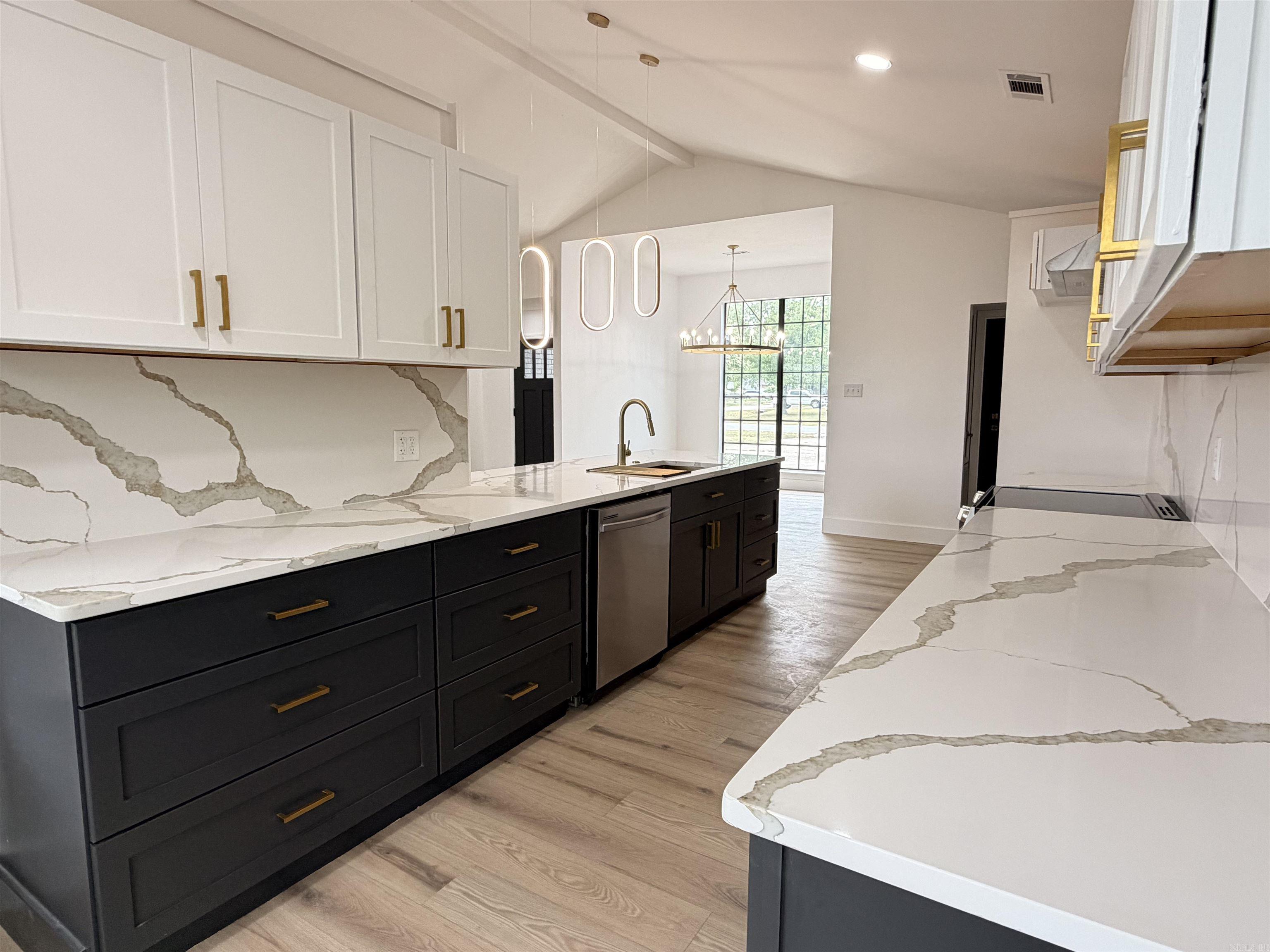 THE HEIGHTS - Residential