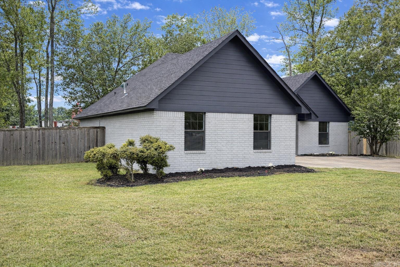 THE HEIGHTS - Residential