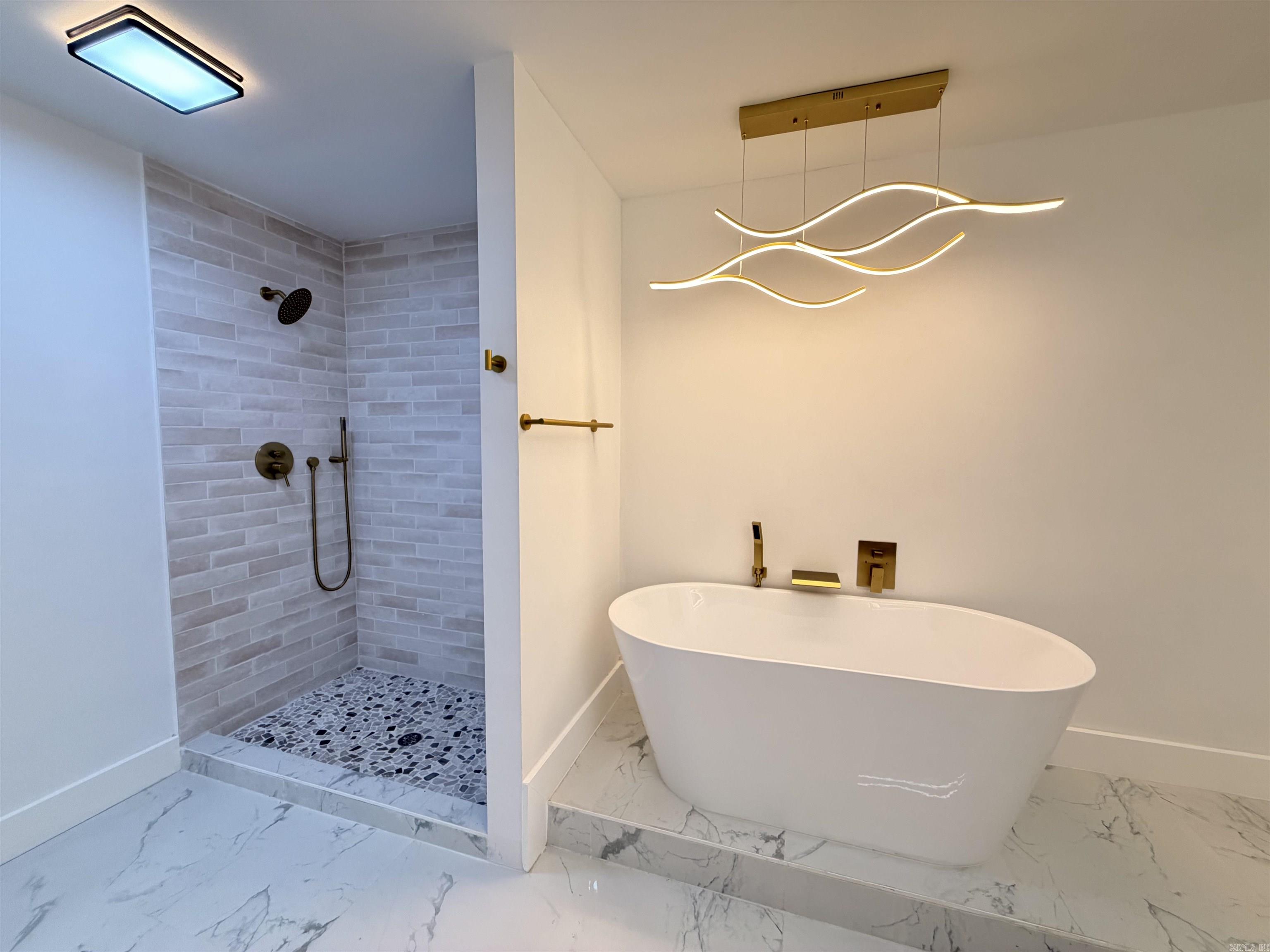 THE HEIGHTS - Residential