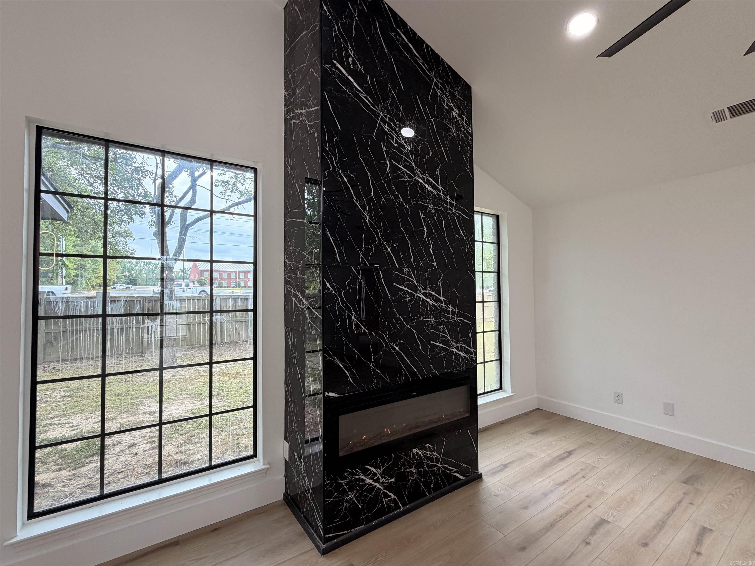 THE HEIGHTS - Residential