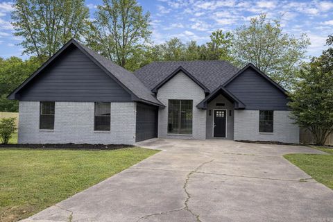 Photo of 27 Mary Ann Circle, Cabot, AR 72023 (MLS # 26014787)