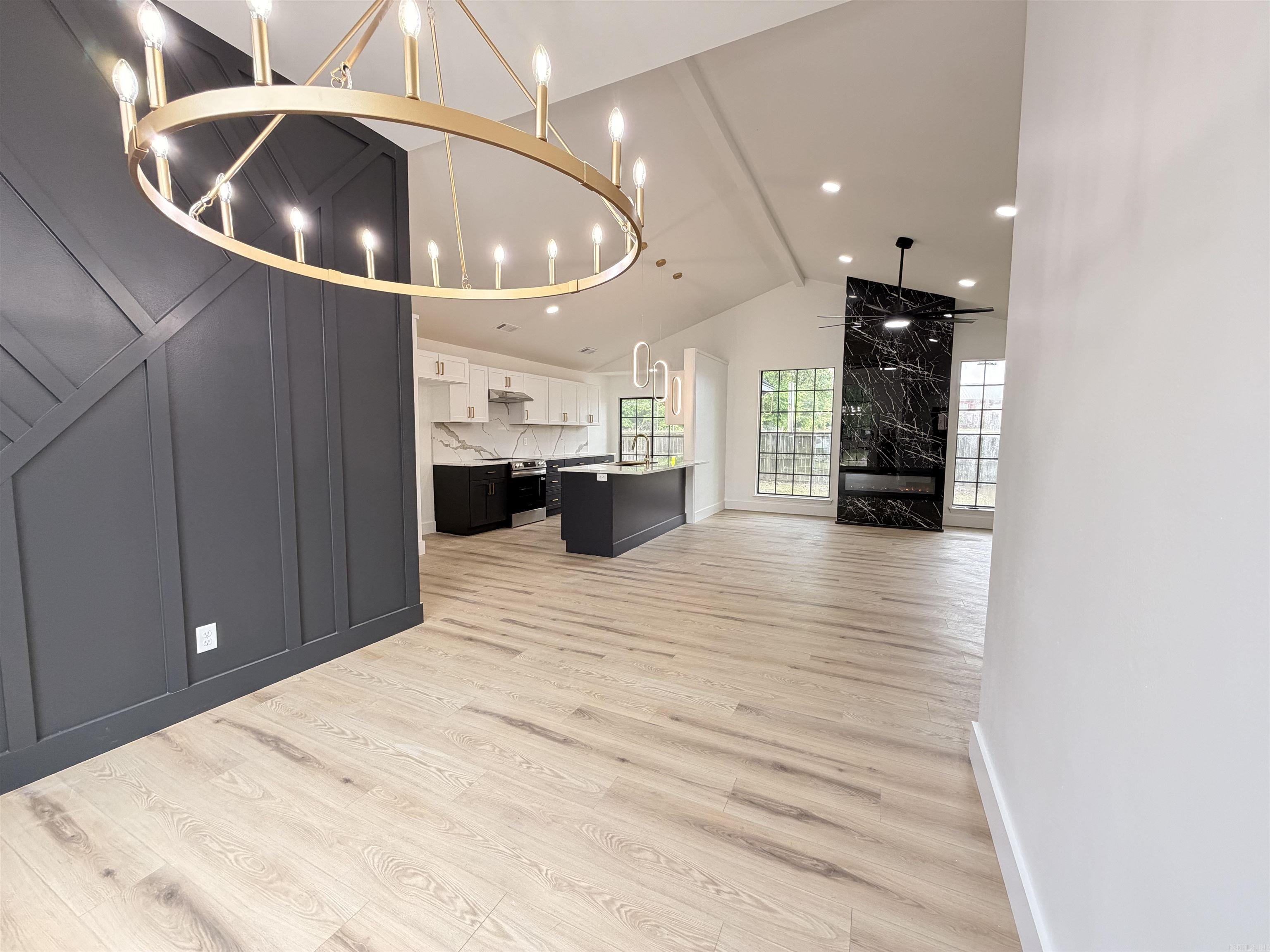 THE HEIGHTS - Residential