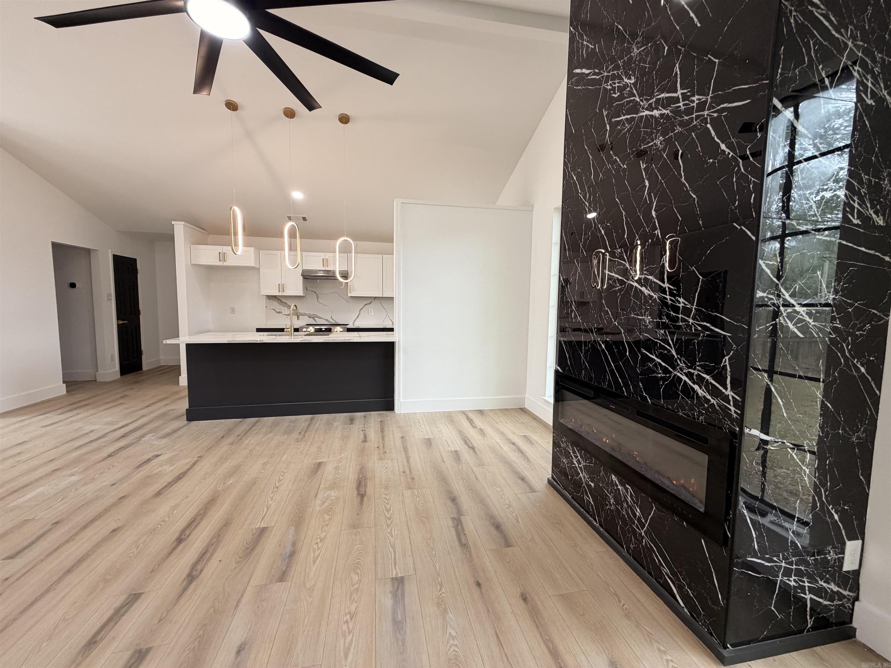 THE HEIGHTS - Residential