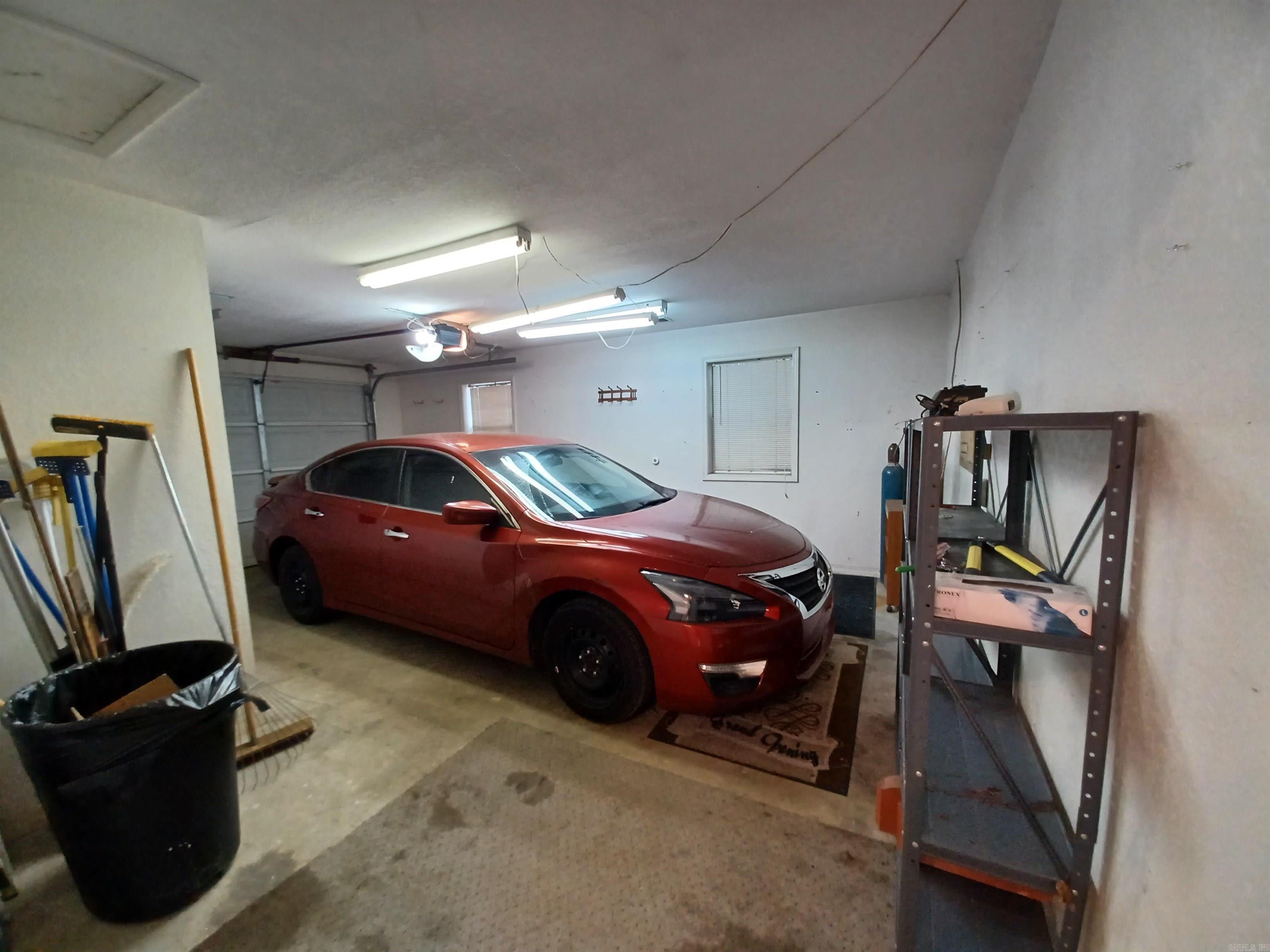 Business Center - Commercial Sale