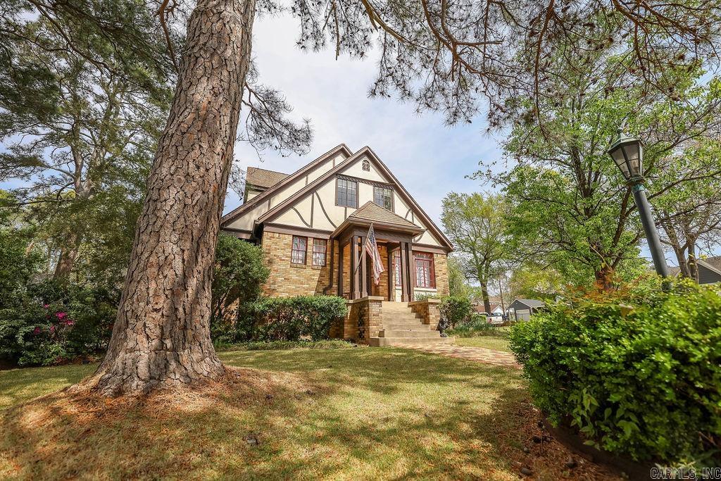 2ND WEST MAIN HEIGHTS - Residential