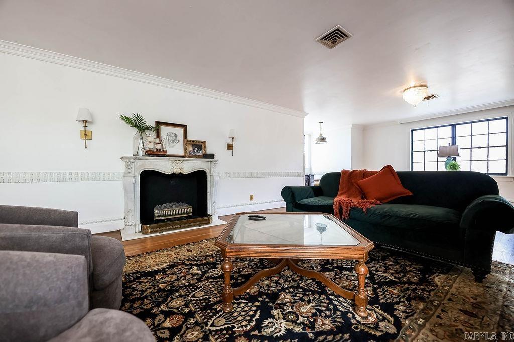 2ND WEST MAIN HEIGHTS - Residential