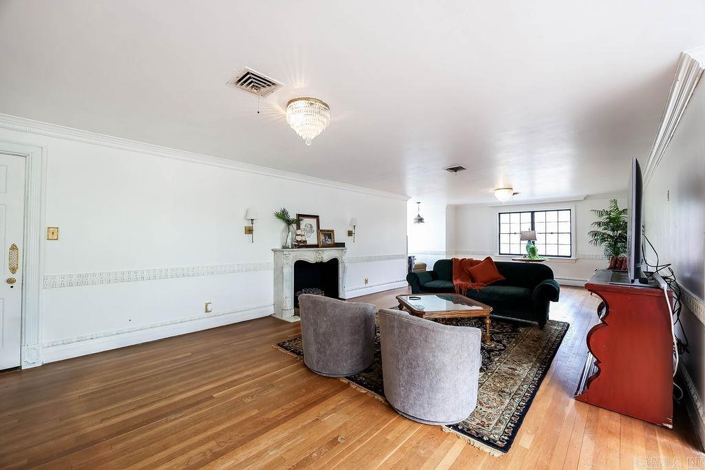 2ND WEST MAIN HEIGHTS - Residential