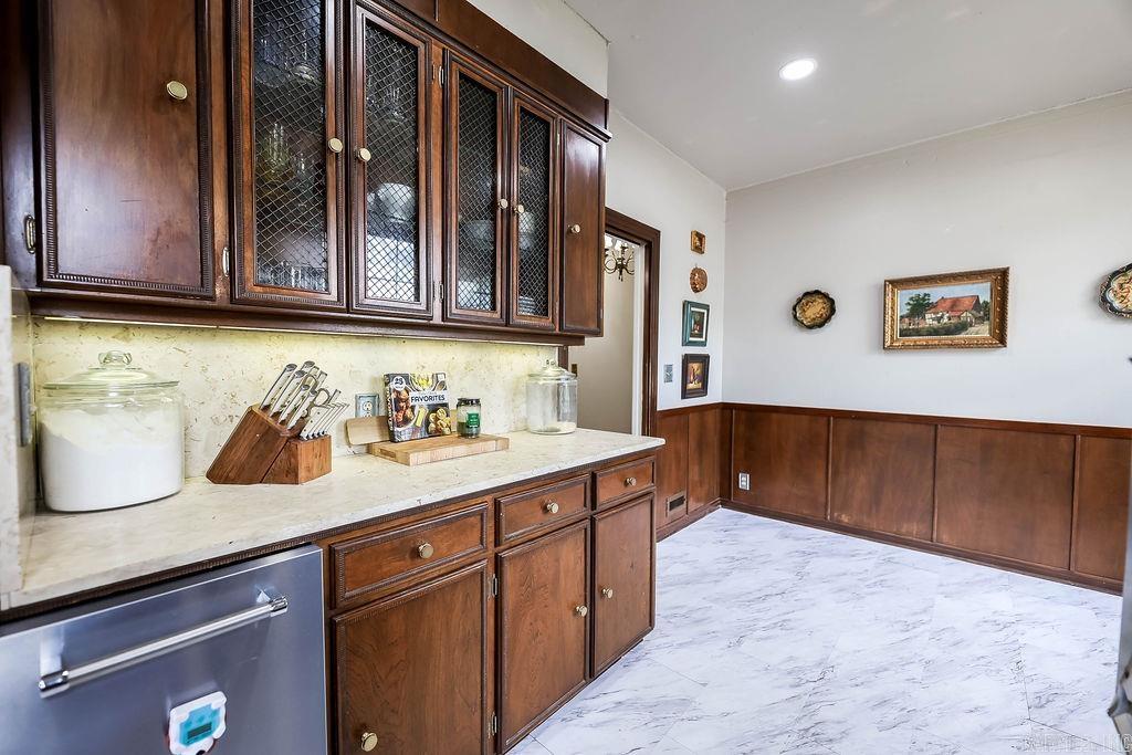2ND WEST MAIN HEIGHTS - Residential
