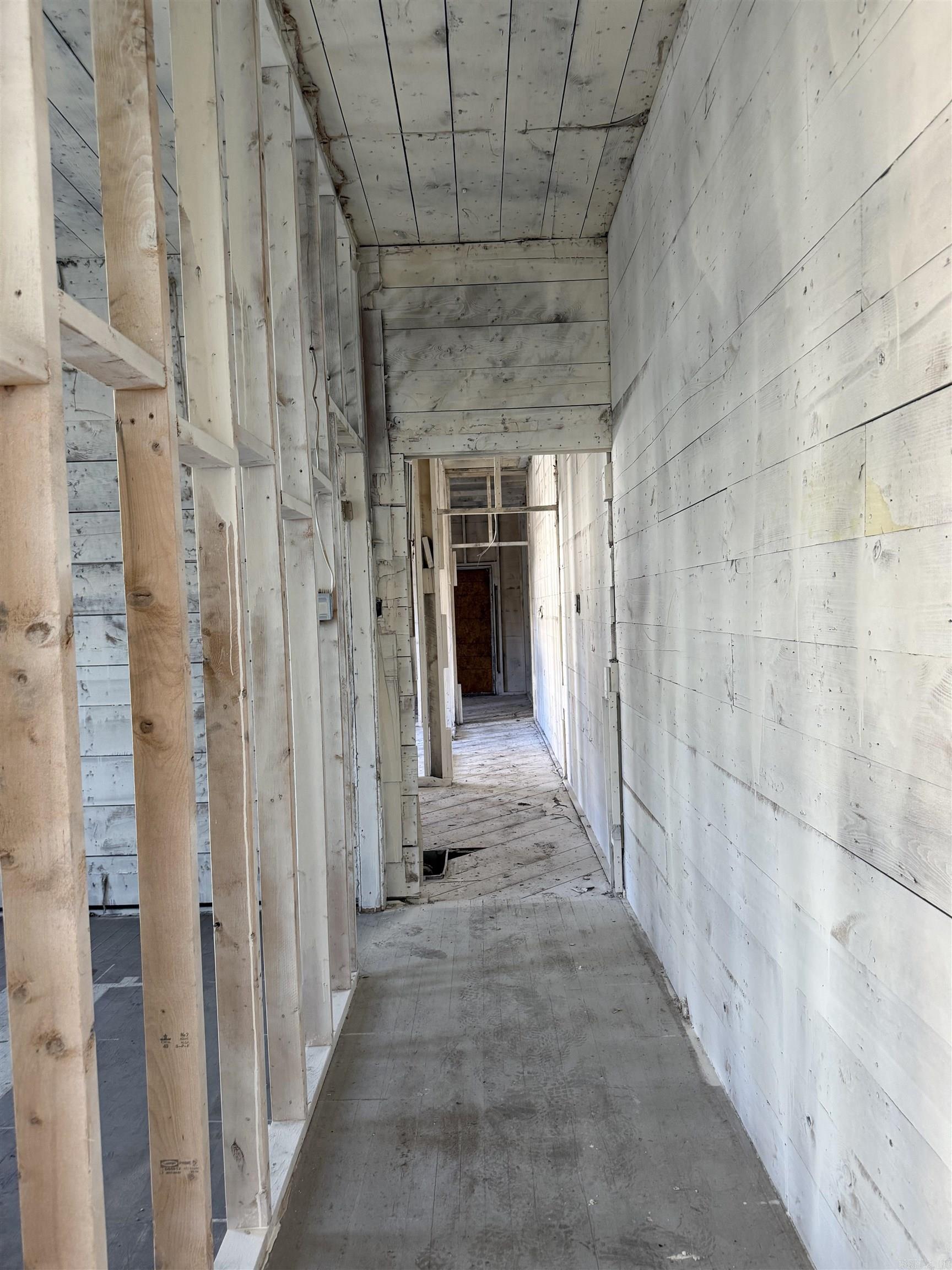 Morrison & Belding - Residential Income