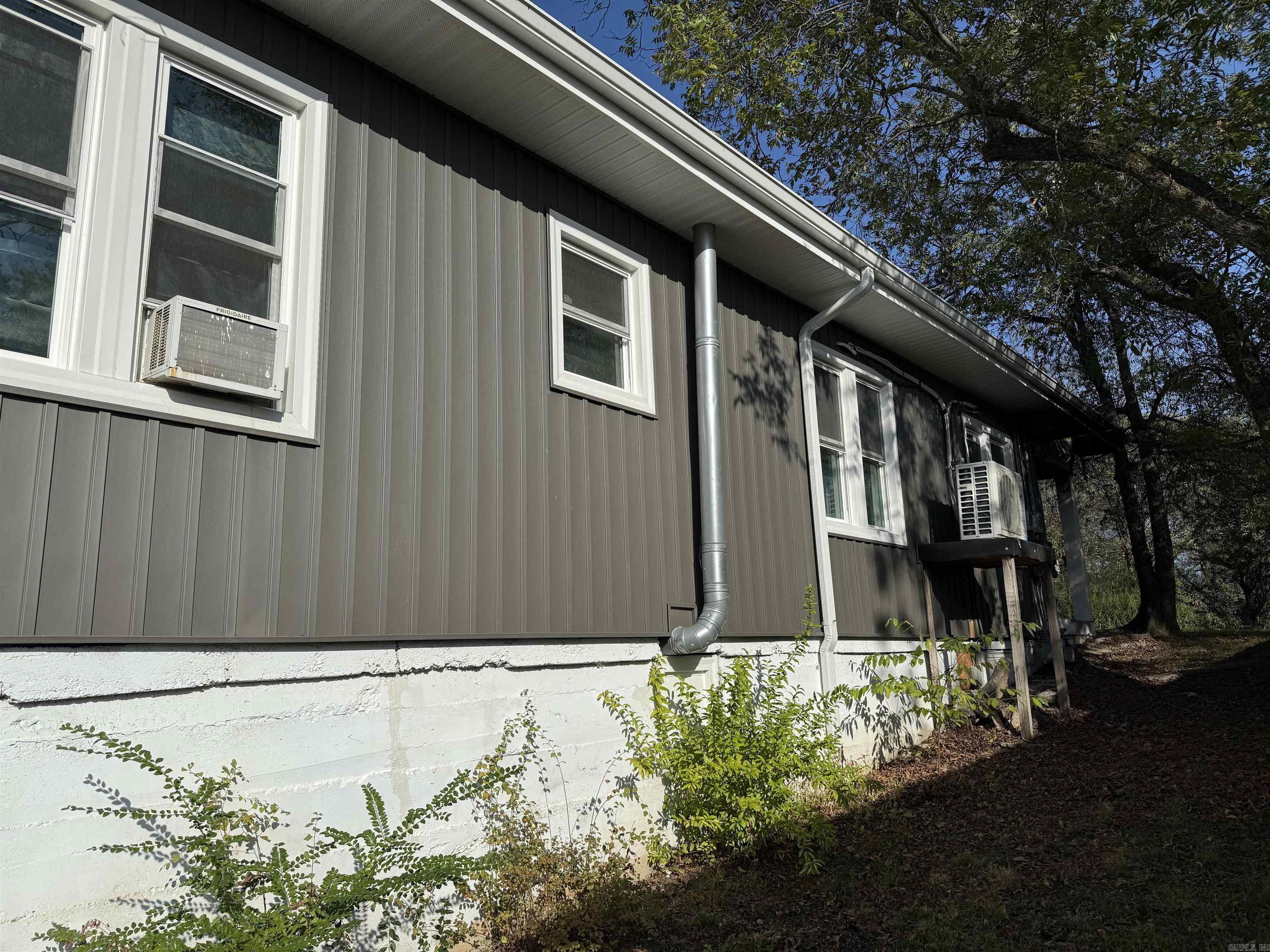 Morrison & Belding - Residential Income