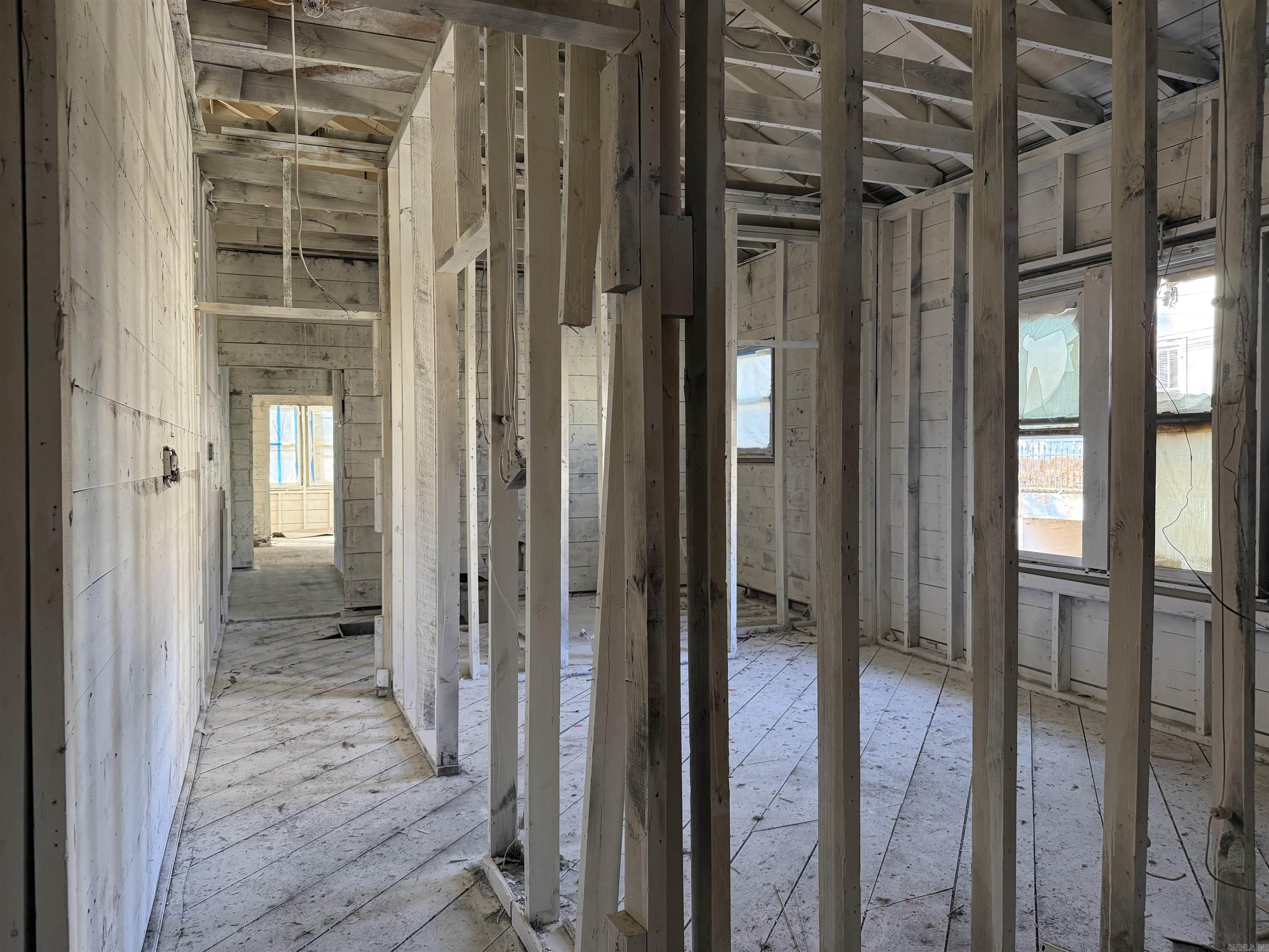 Morrison & Belding - Residential Income