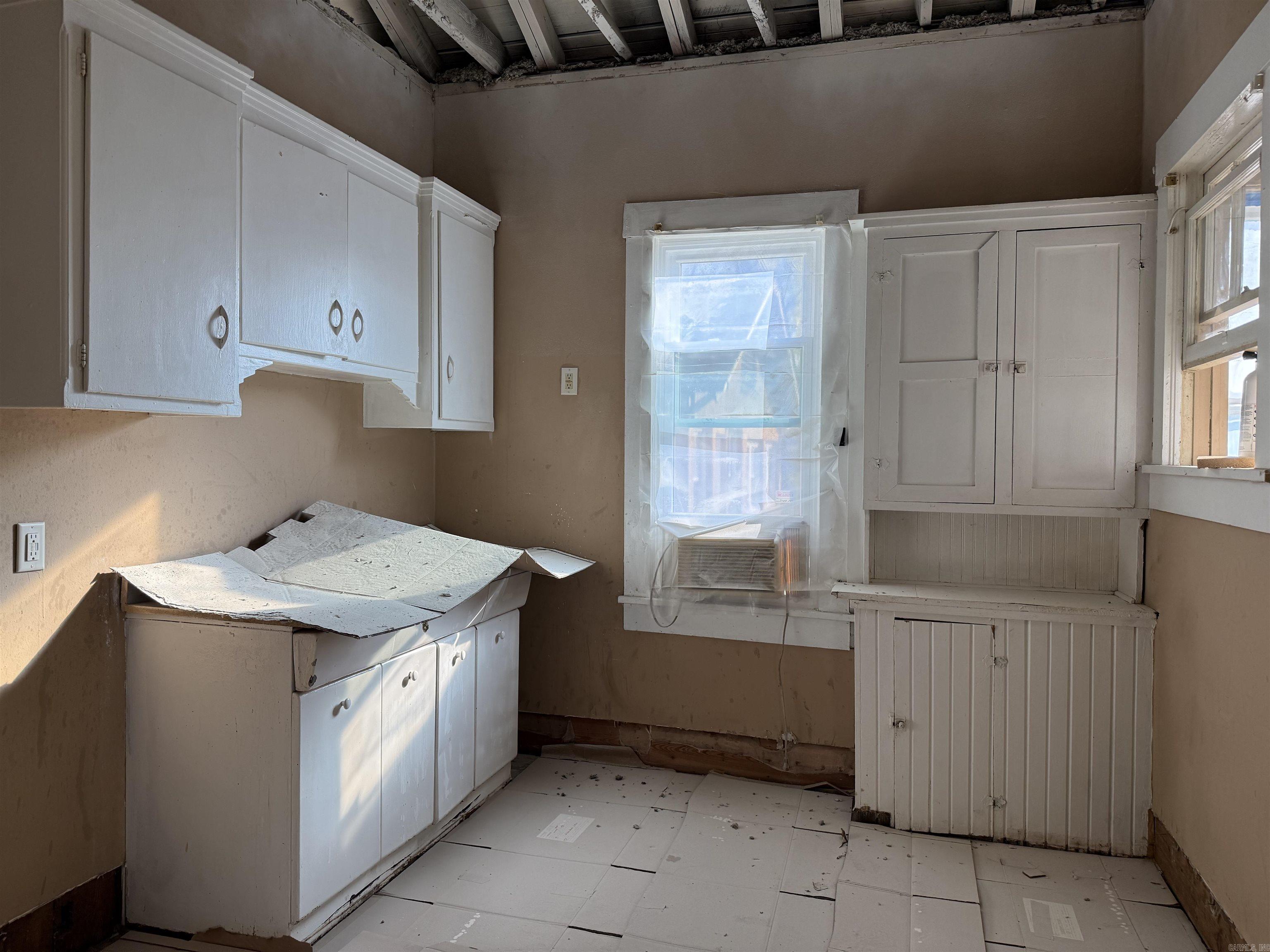 Morrison & Belding - Residential Income