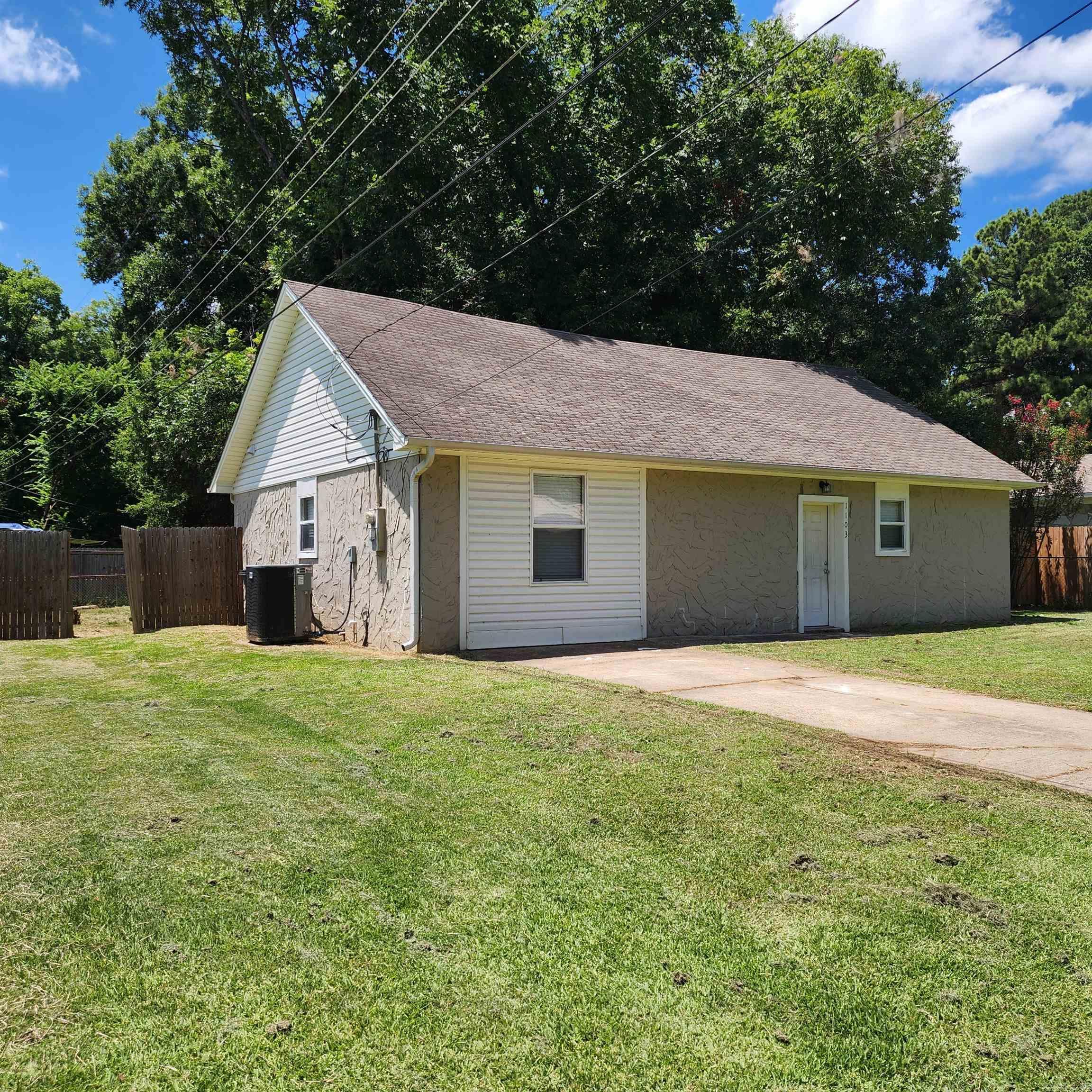 View Searcy, AR 72143 house