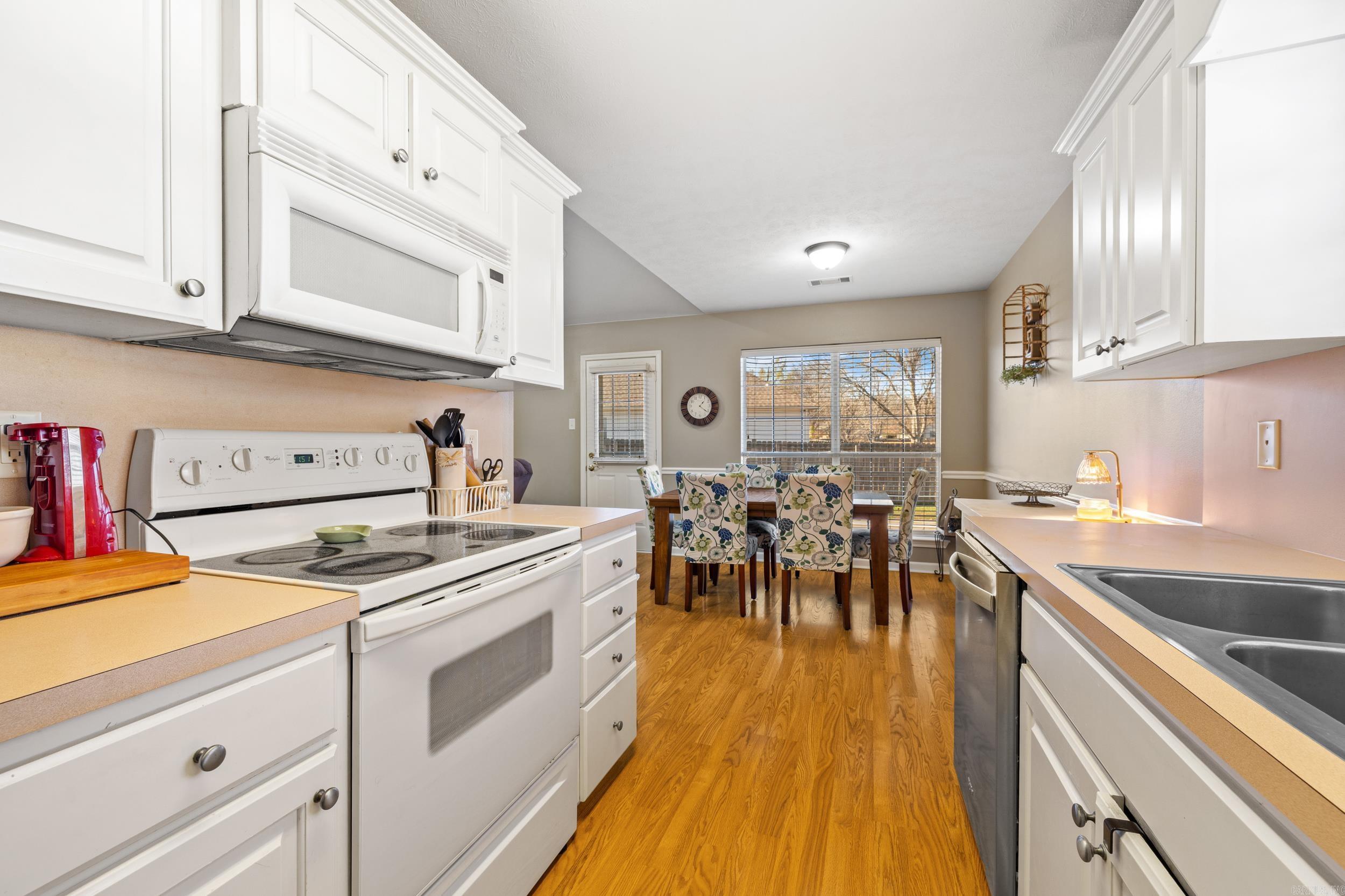 MOON RIDGE ESTATES - Residential