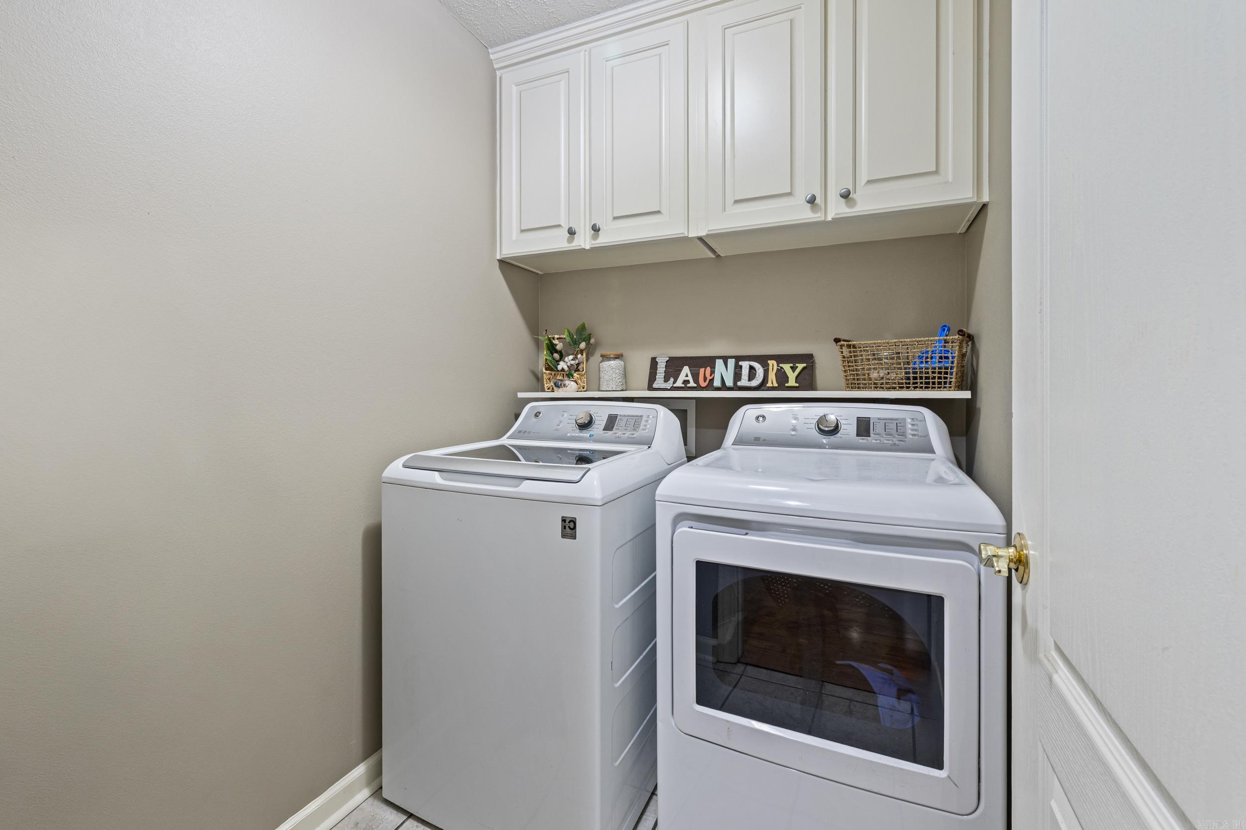 MOON RIDGE ESTATES - Residential