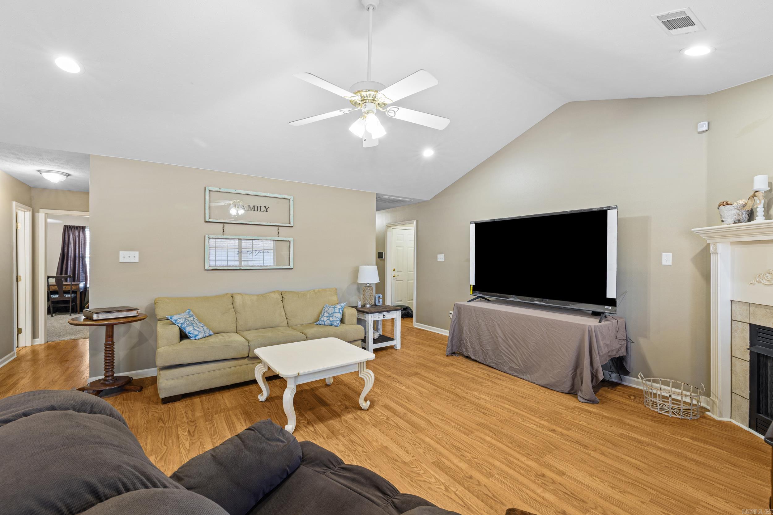 MOON RIDGE ESTATES - Residential