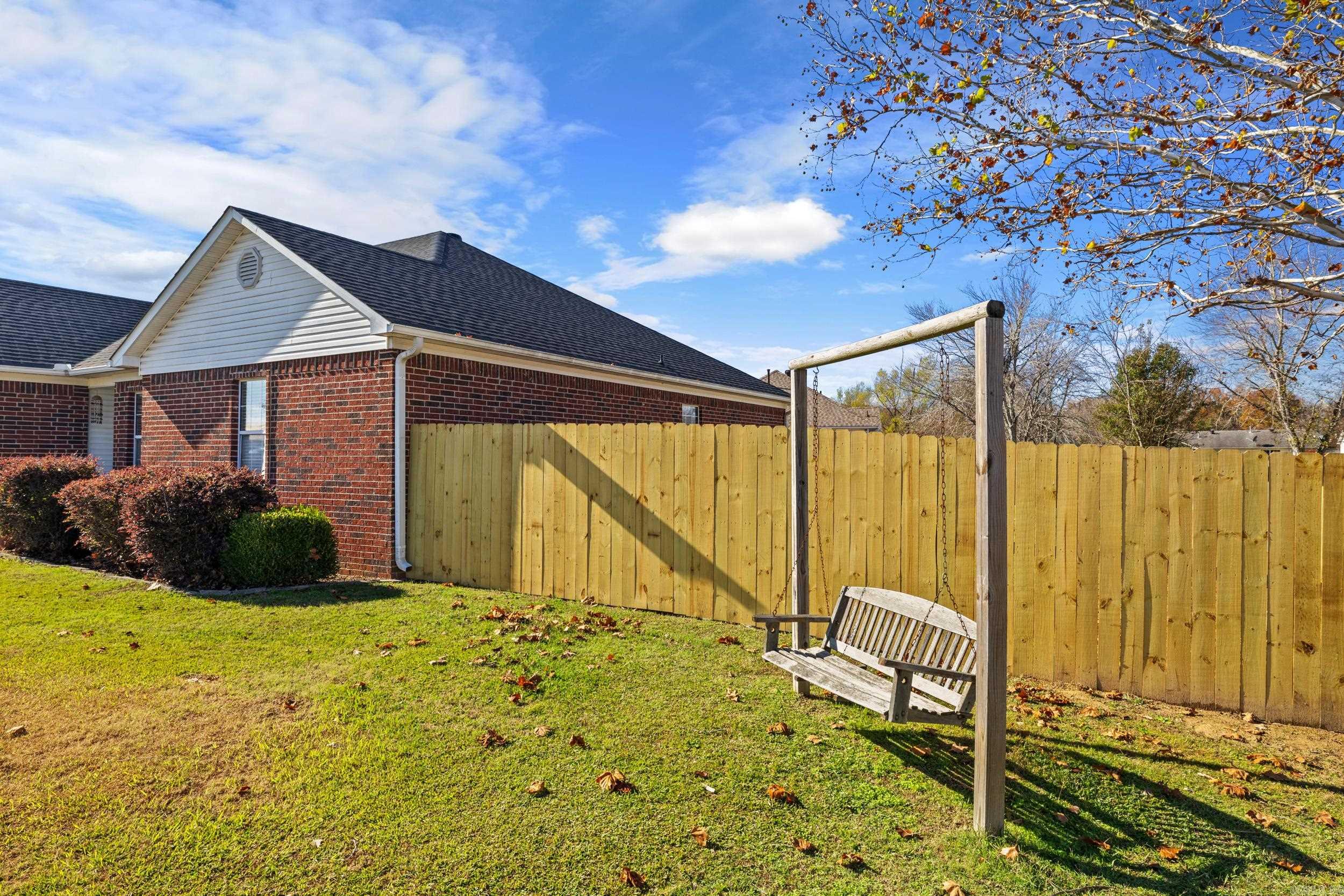 MOON RIDGE ESTATES - Residential