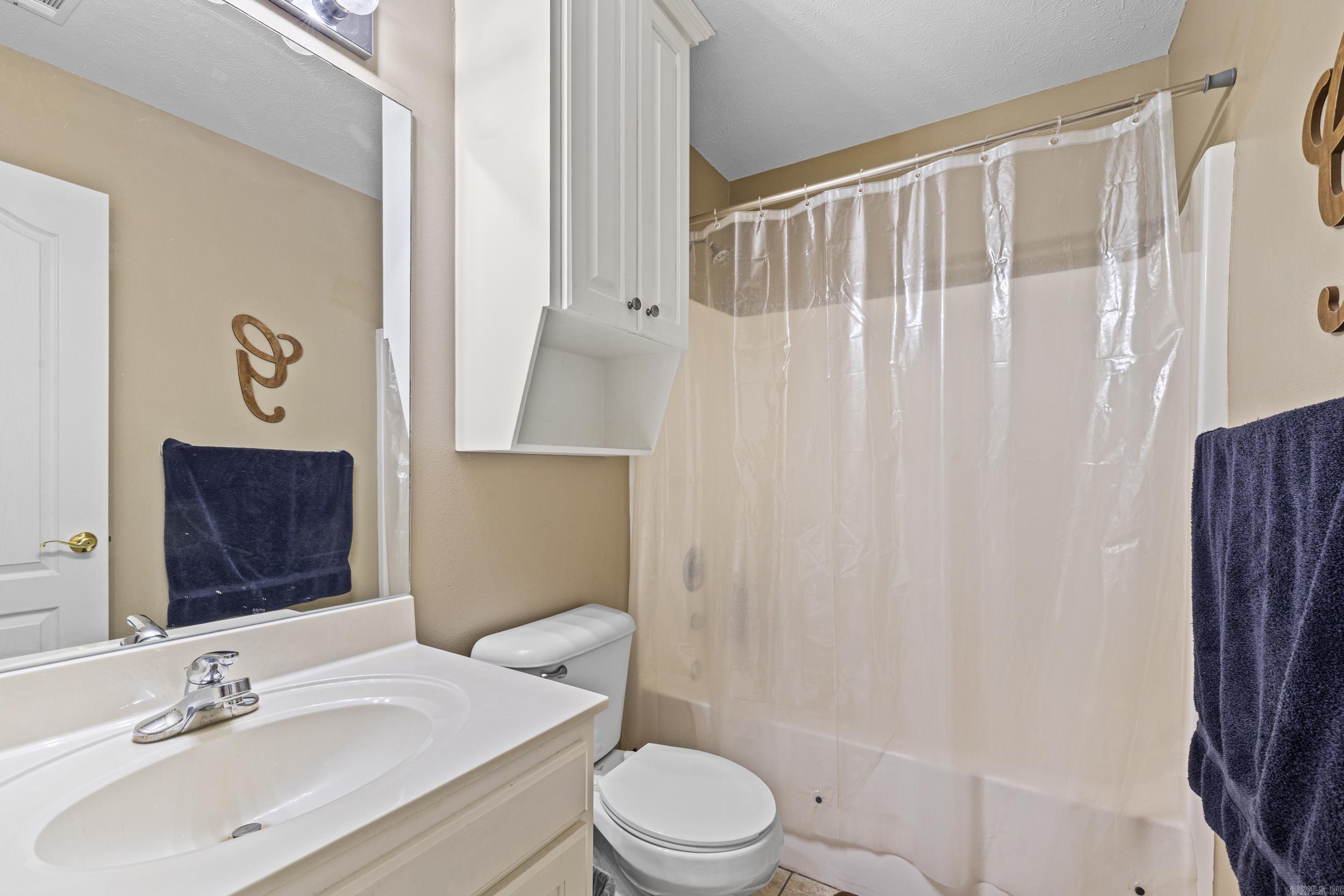 MOON RIDGE ESTATES - Residential