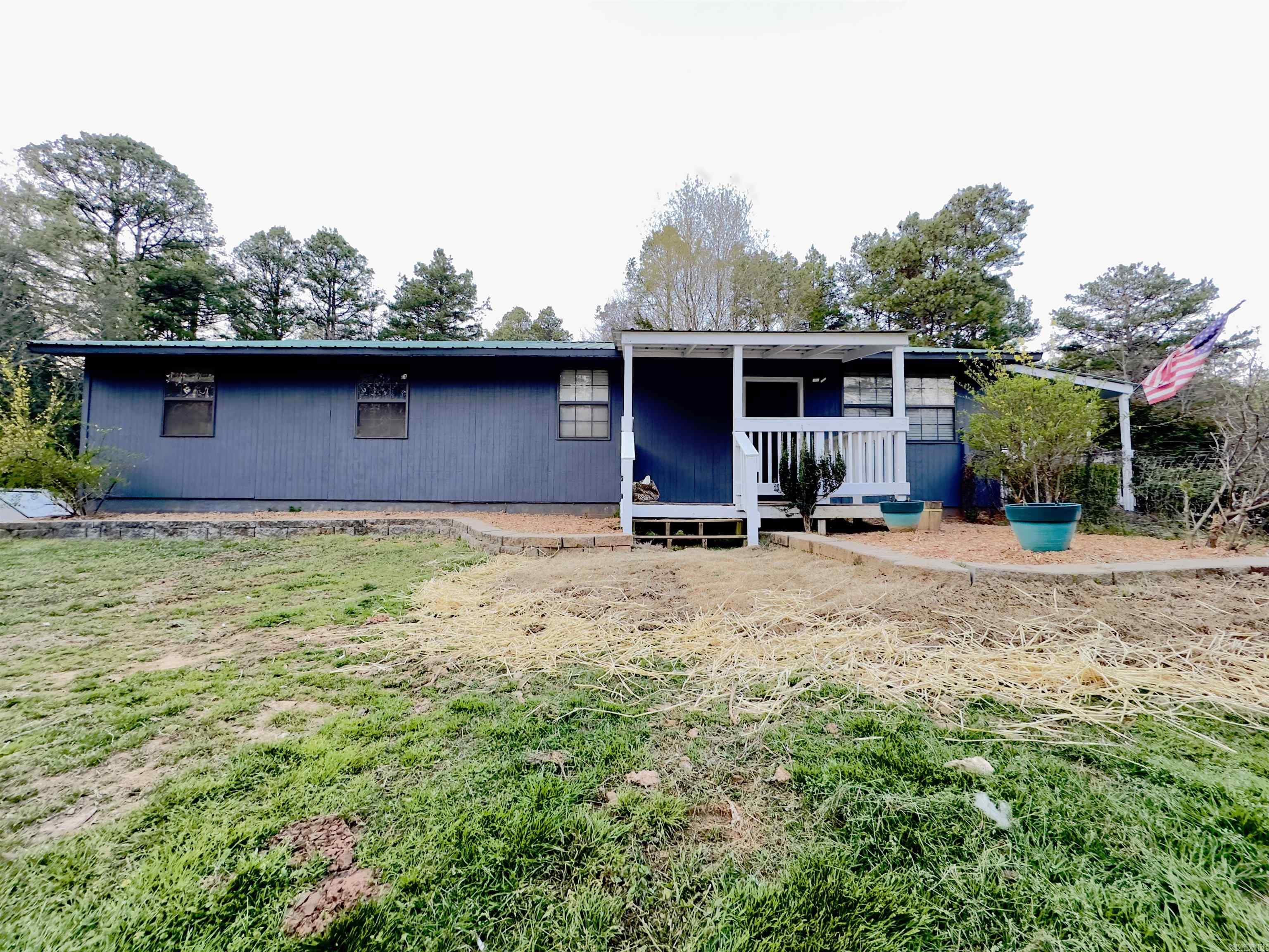 WOODED ACRES - Residential