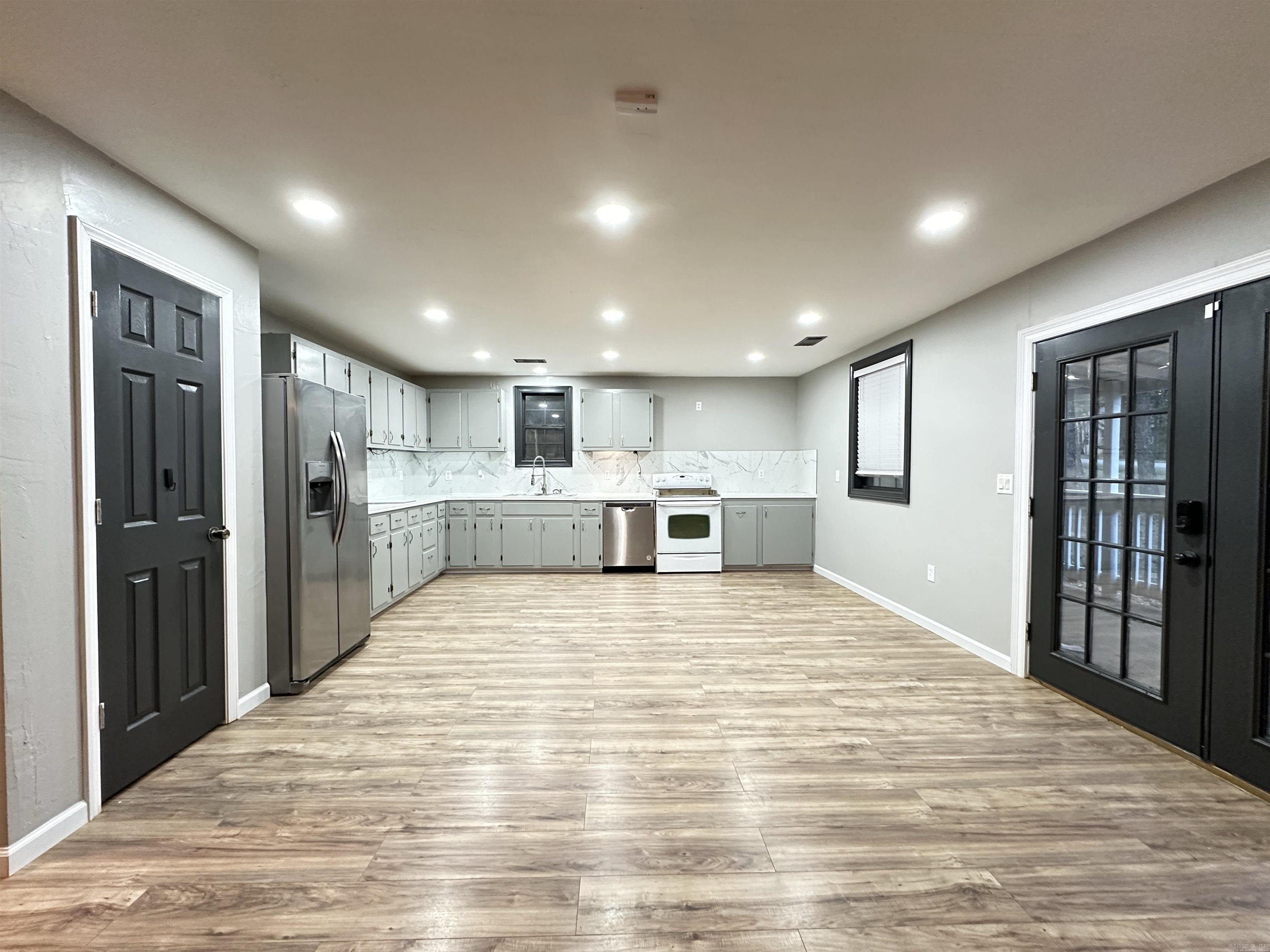 WOODED ACRES - Residential