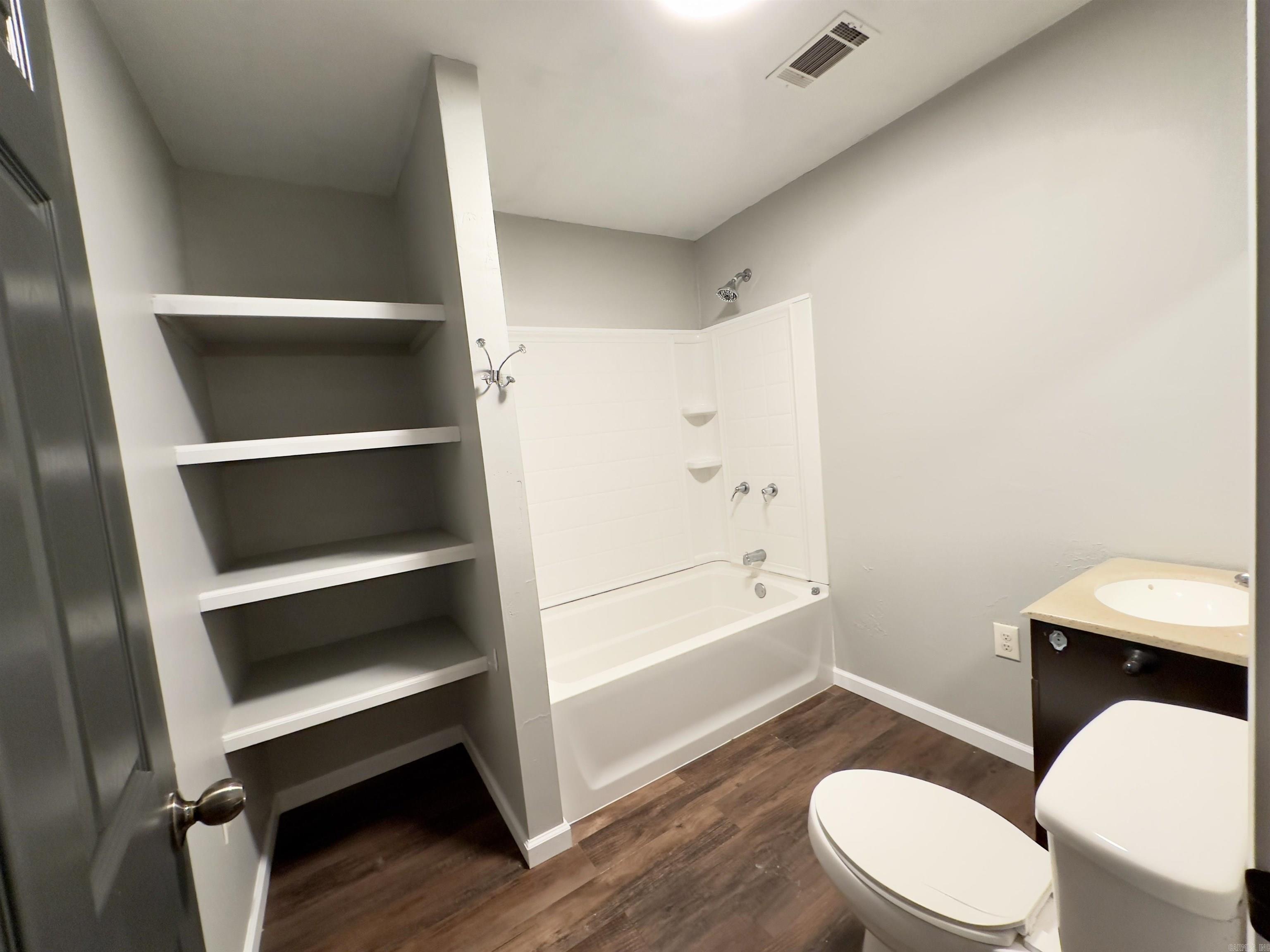 WOODED ACRES - Residential