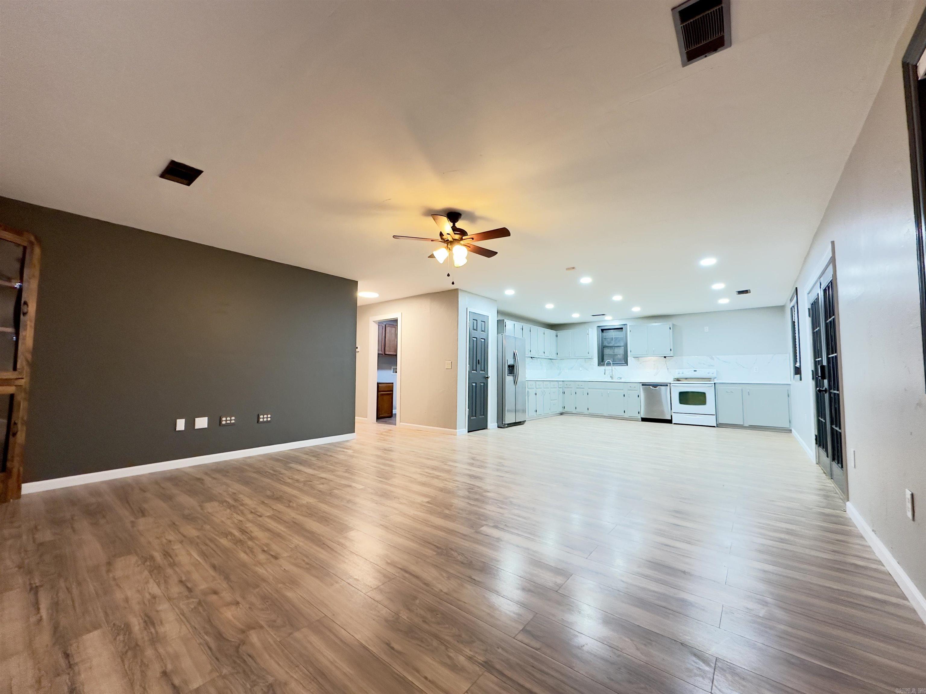 WOODED ACRES - Residential