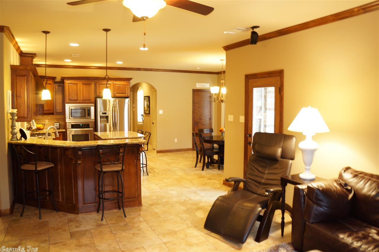 MAUMELLE VALLEY ESTATES - Residential