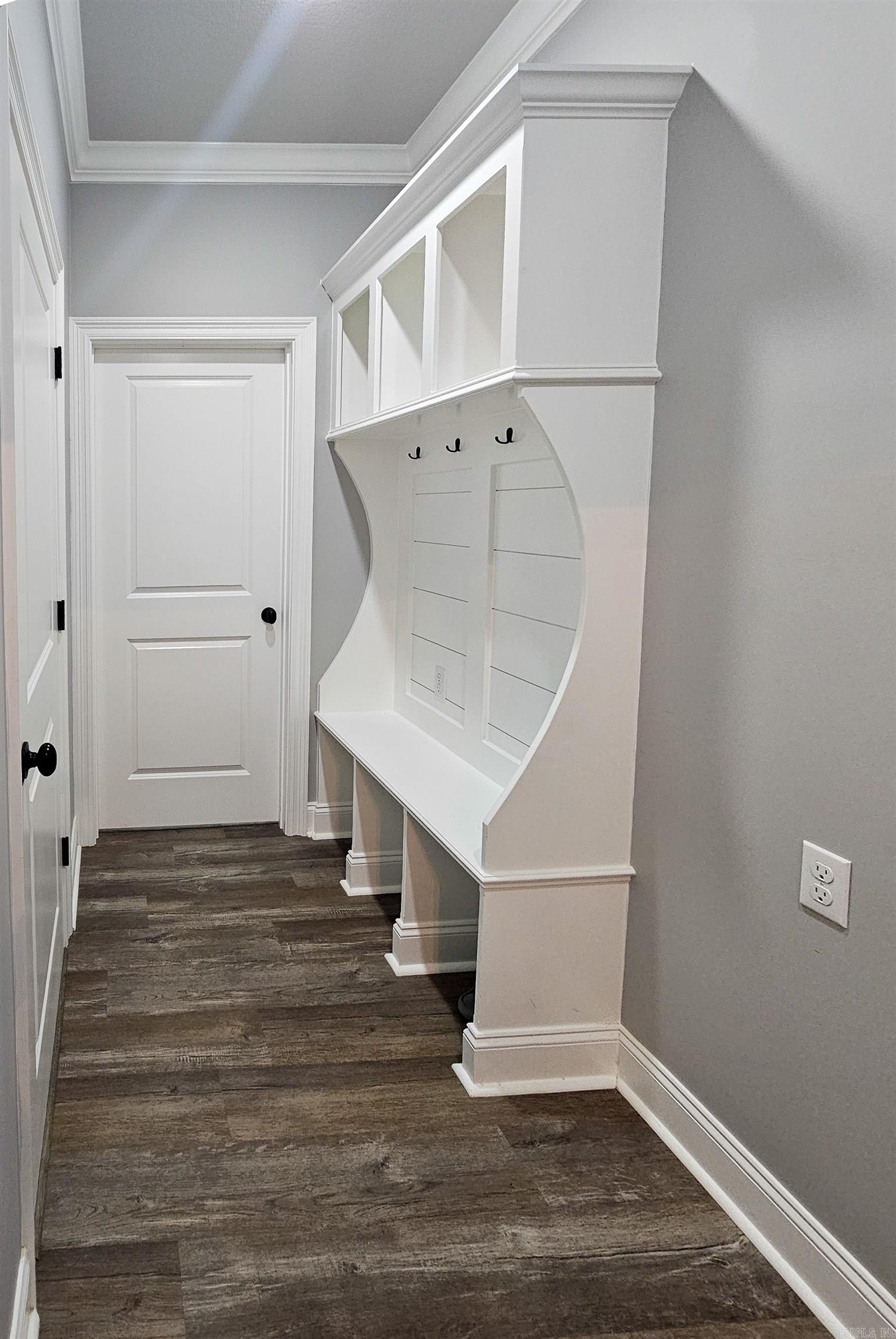 GATLIN CROSSING AT WHISPERING HI - Residential