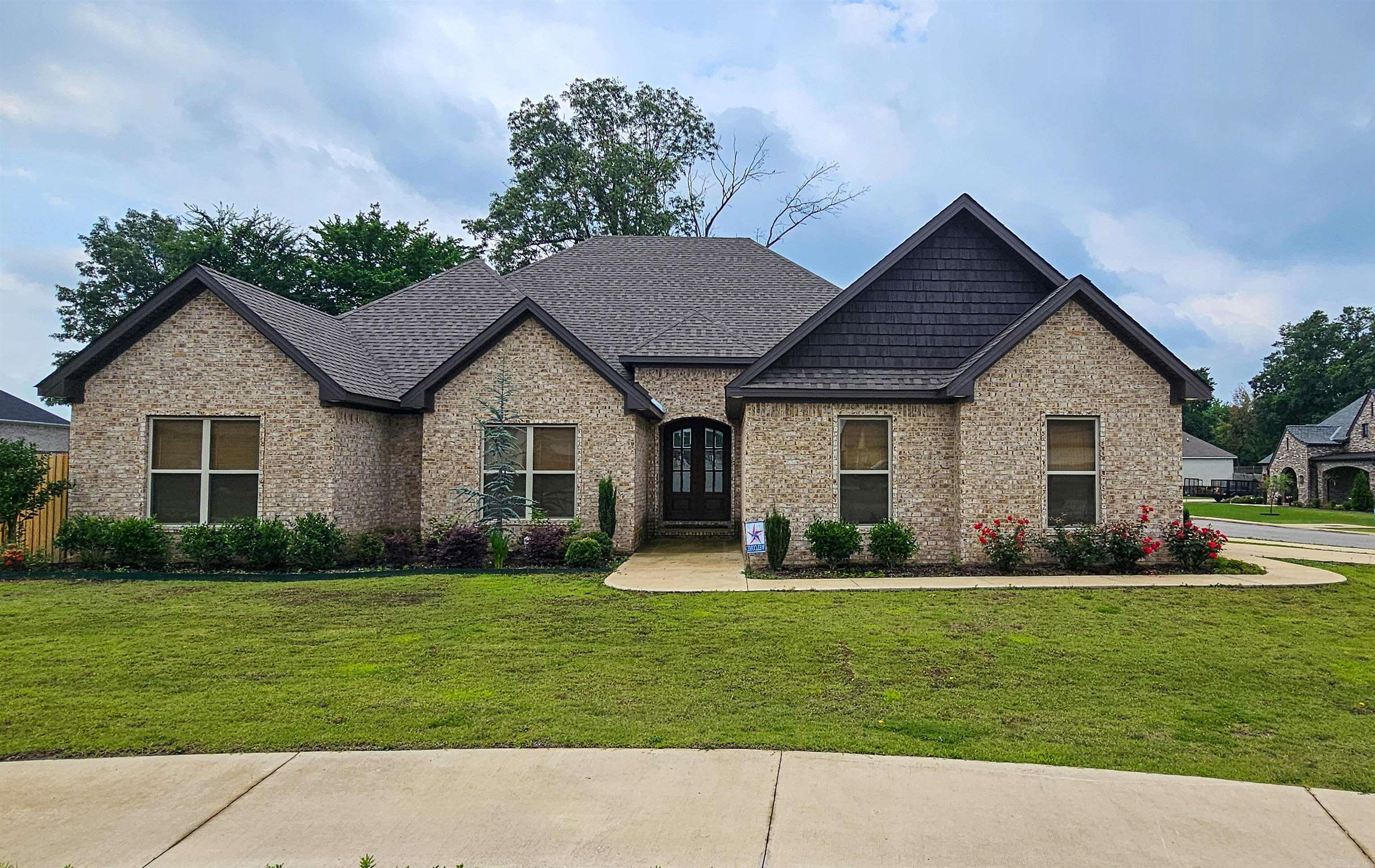 GATLIN CROSSING AT WHISPERING HI - Residential