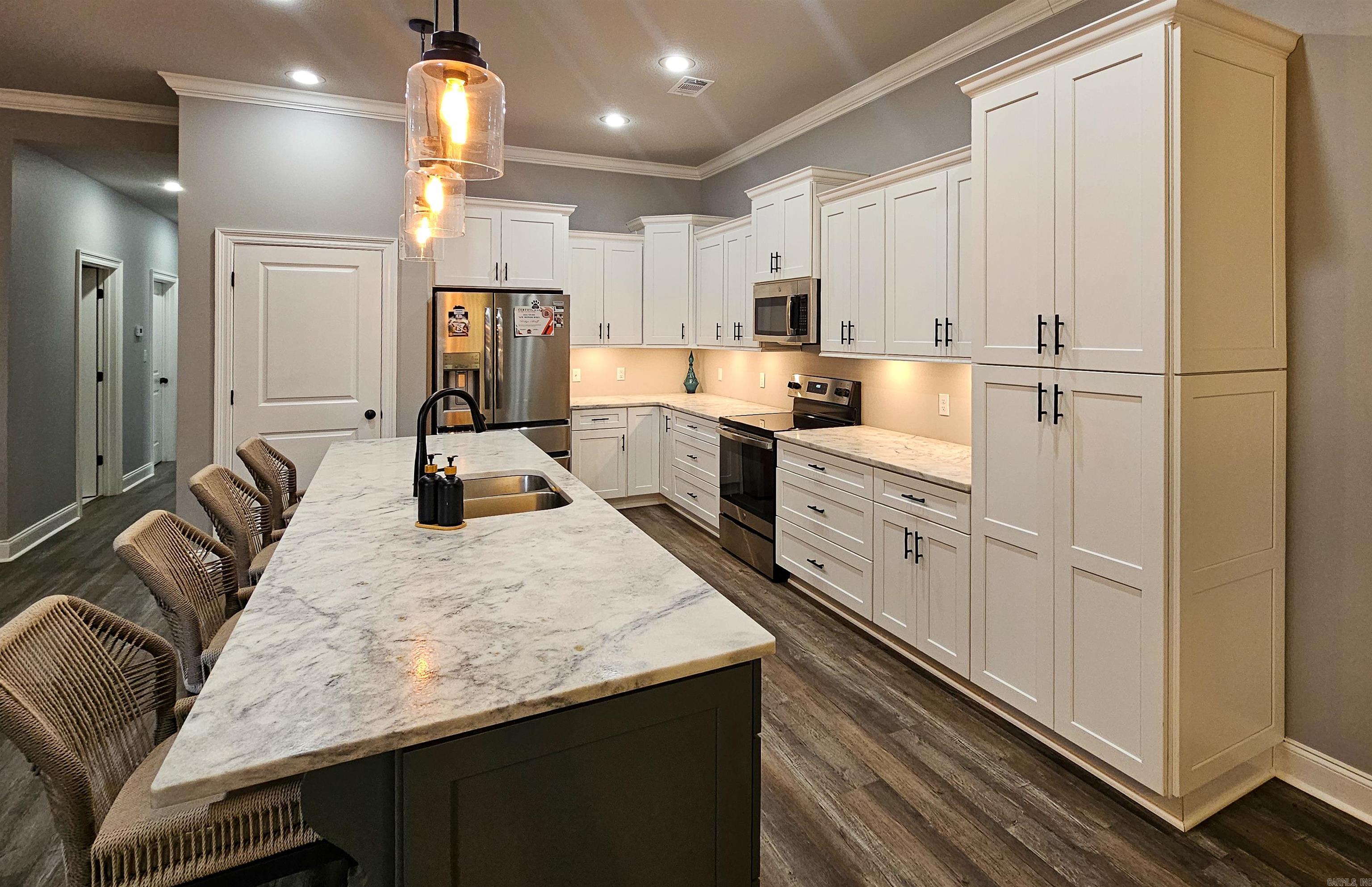 GATLIN CROSSING AT WHISPERING HI - Residential