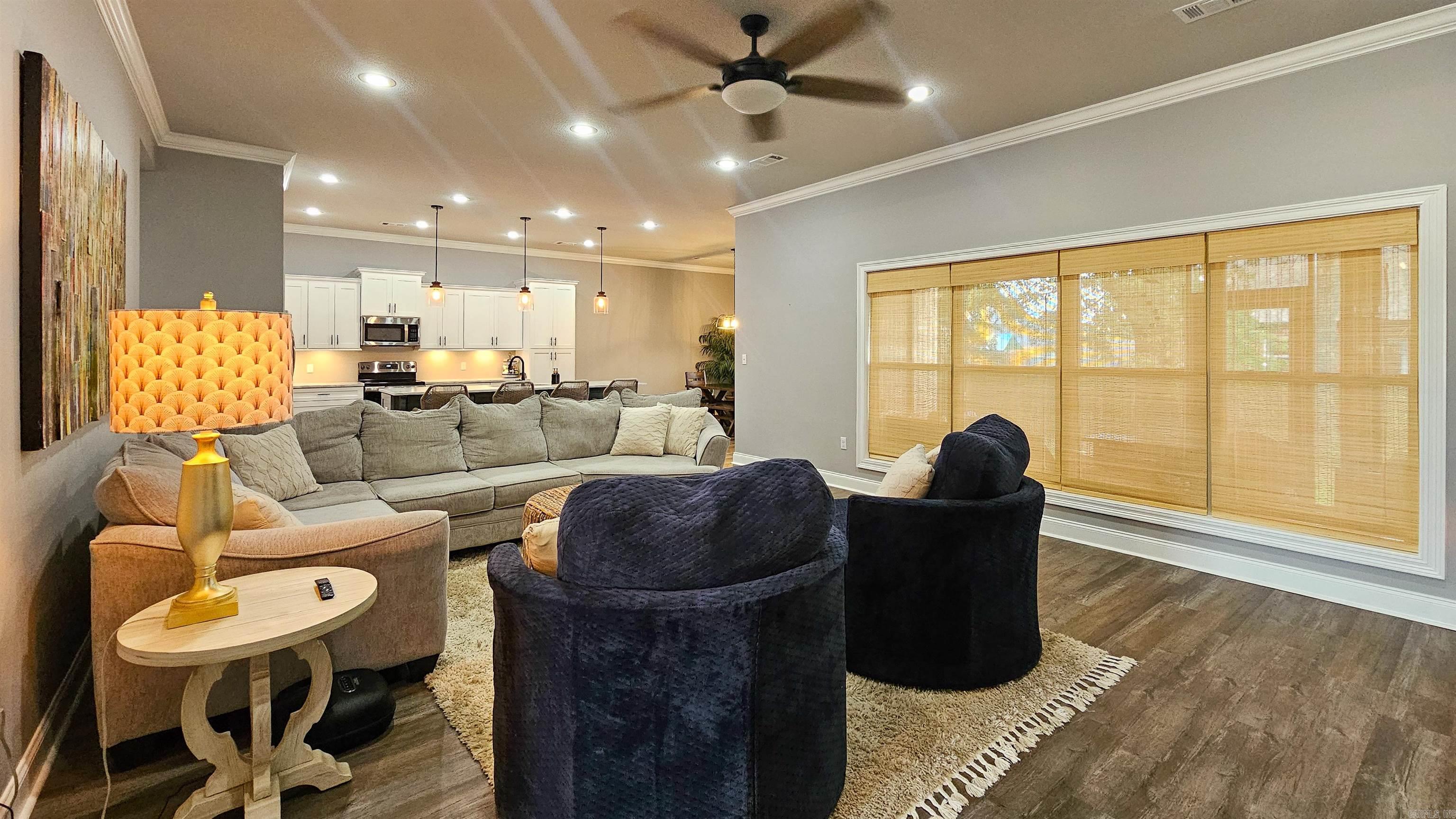 GATLIN CROSSING AT WHISPERING HI - Residential