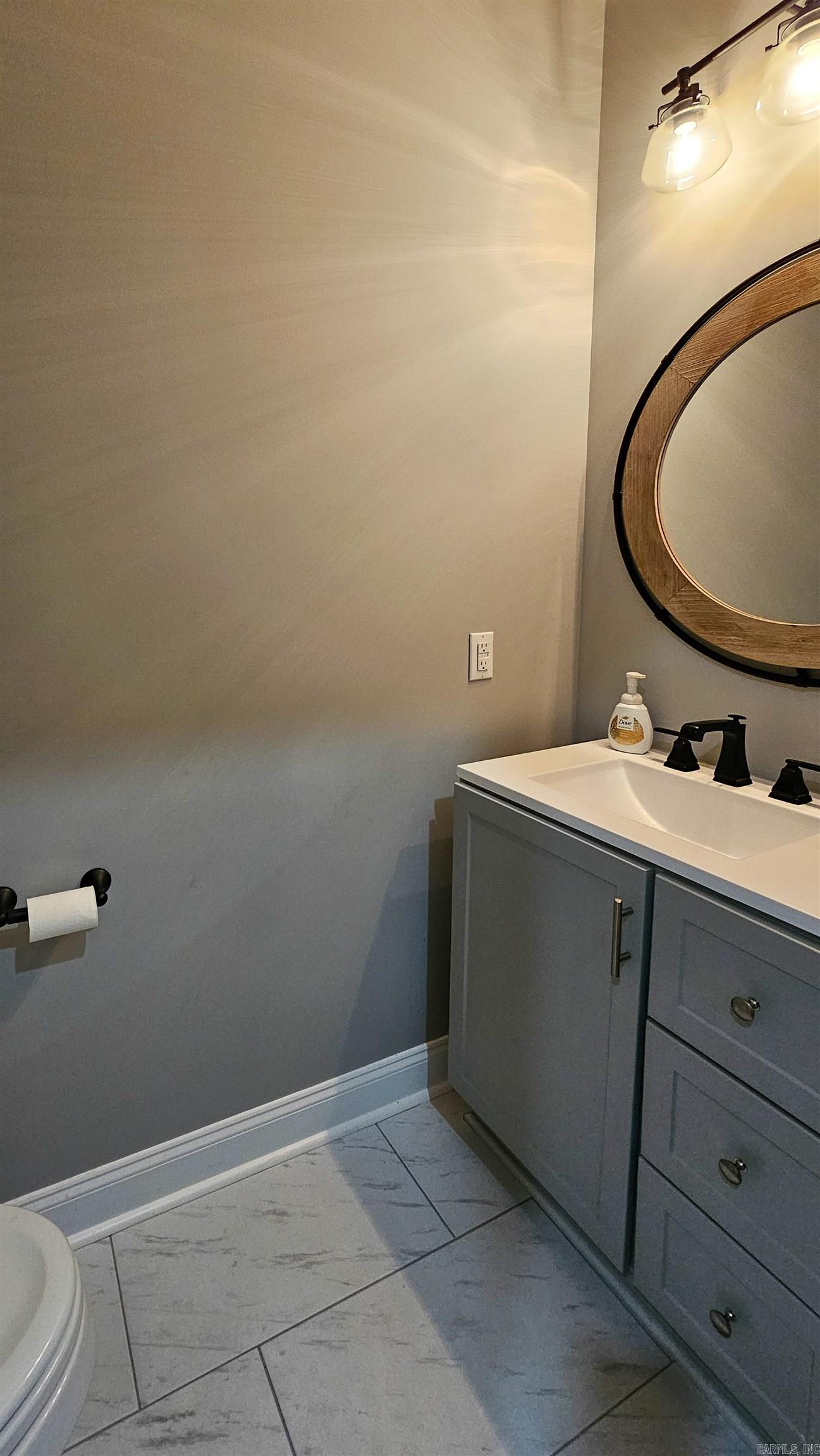 GATLIN CROSSING AT WHISPERING HI - Residential