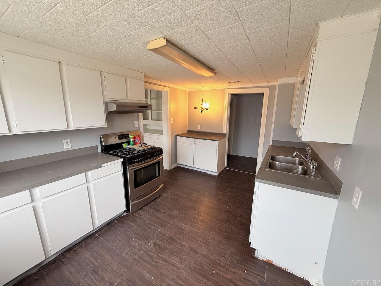 HL TURNER - Residential