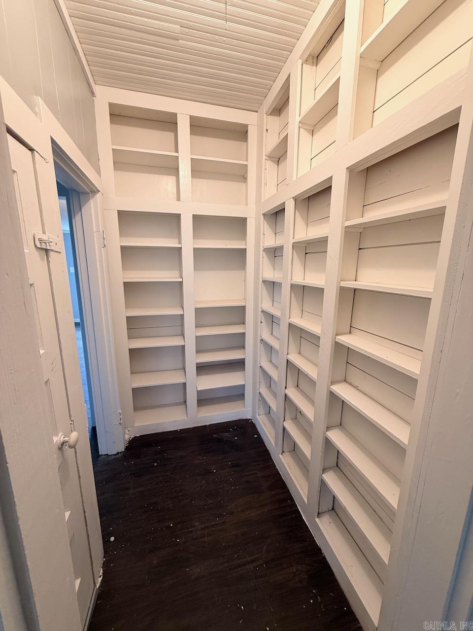 HL TURNER - Residential