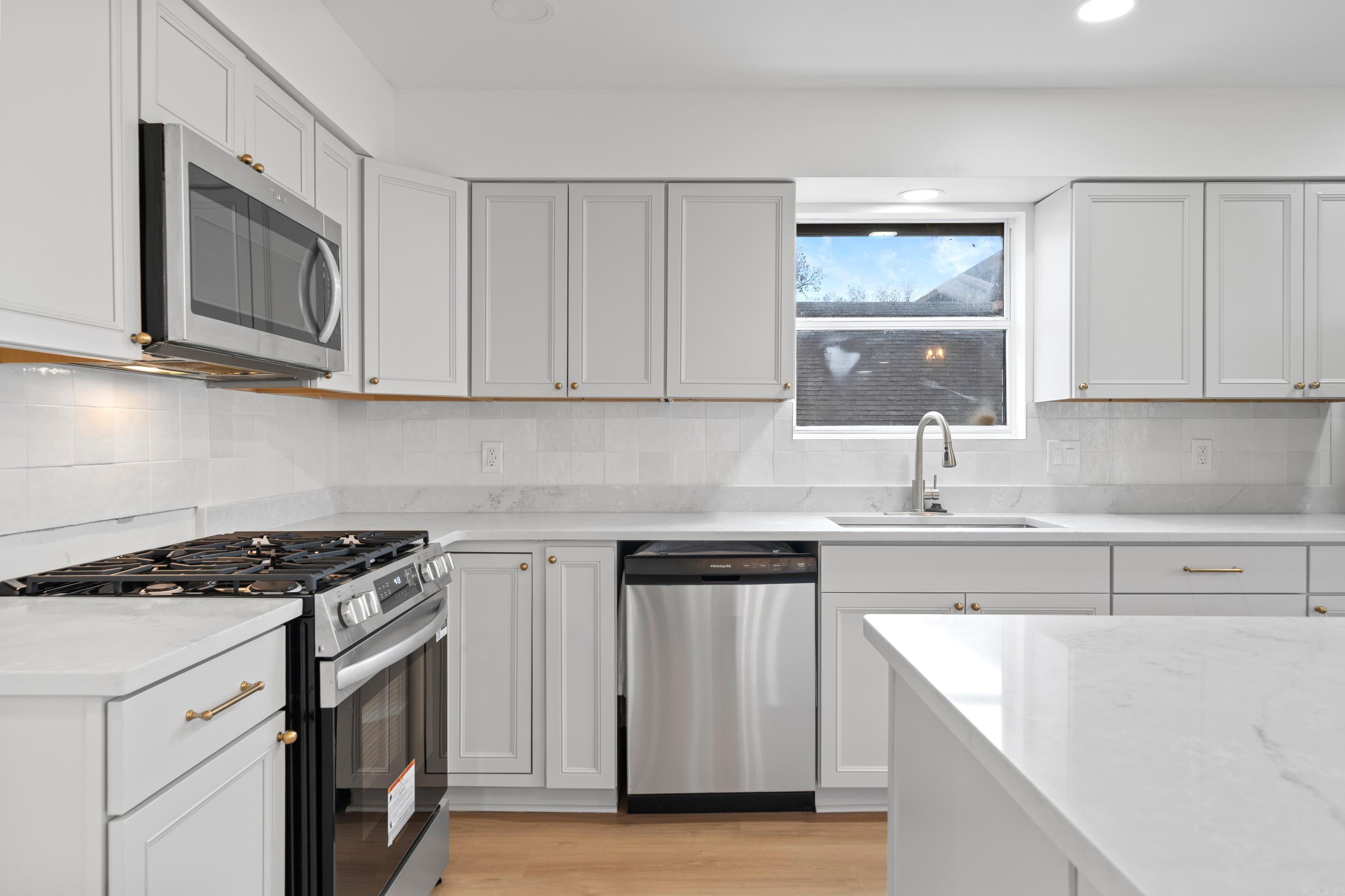 OVERBROOK - Residential