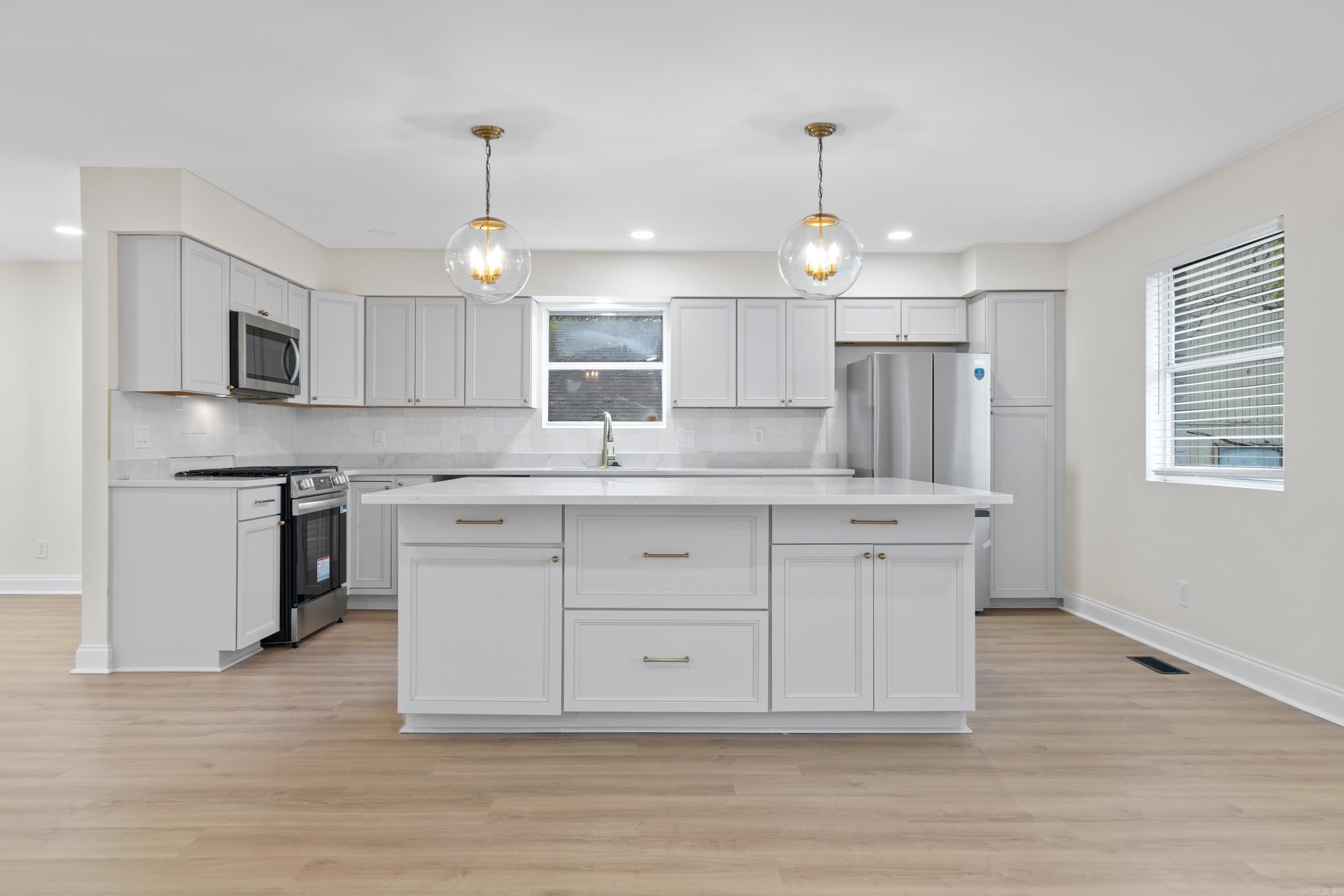 OVERBROOK - Residential