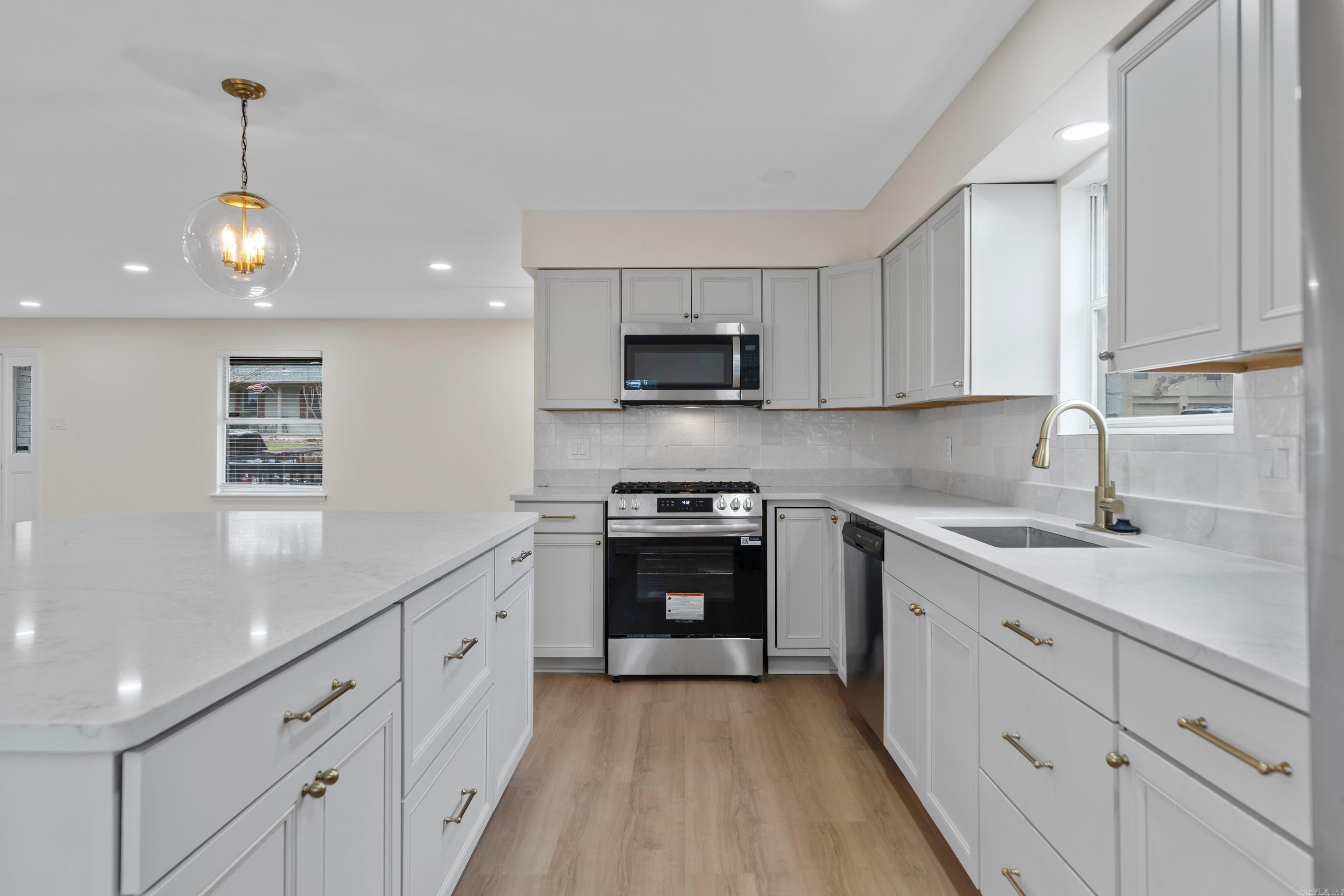 OVERBROOK - Residential