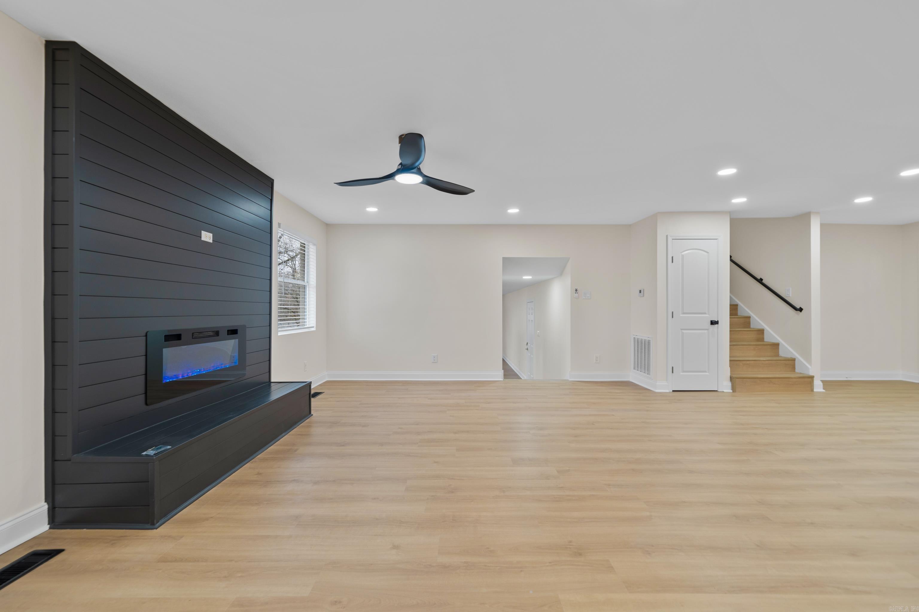 OVERBROOK - Residential