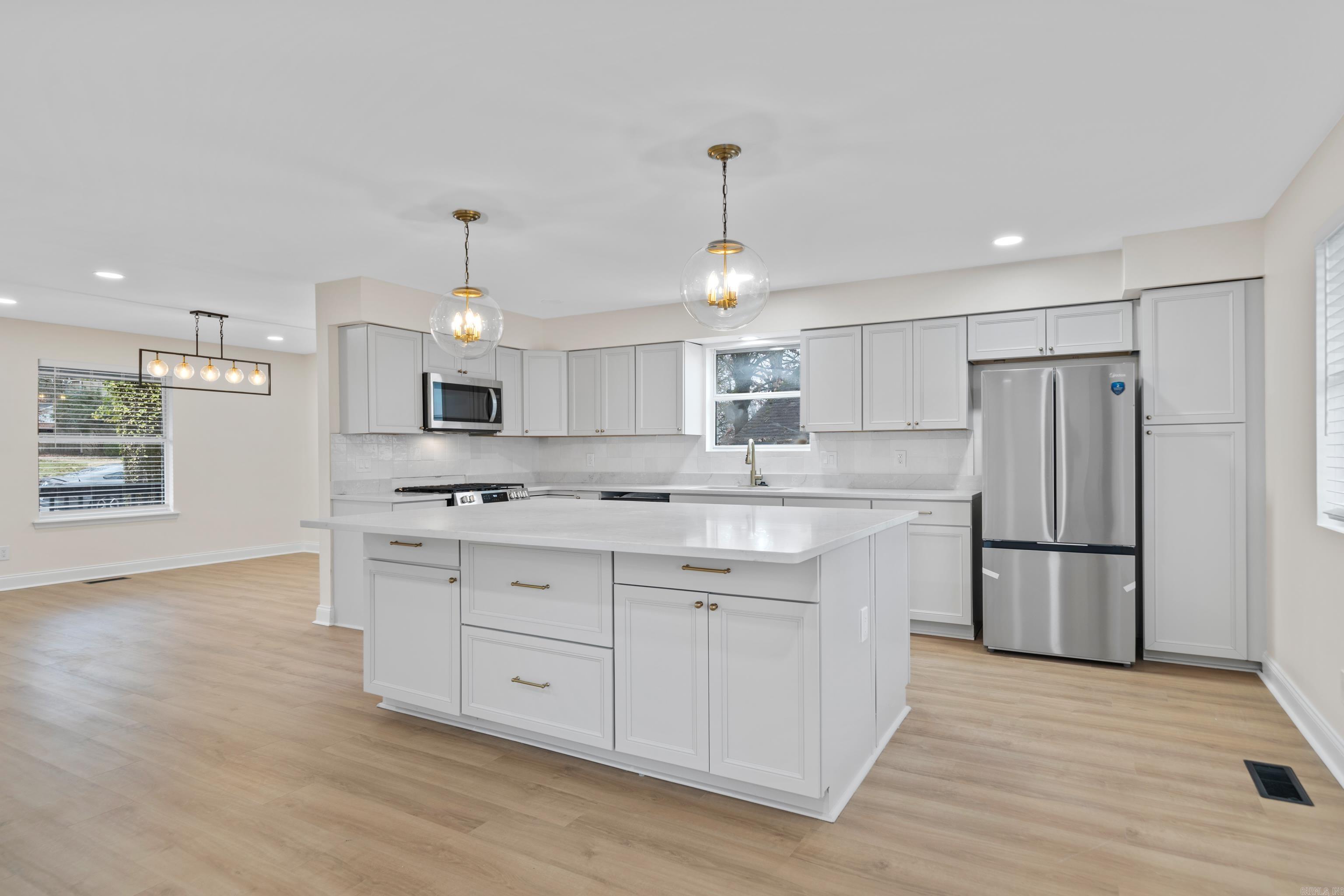 OVERBROOK - Residential