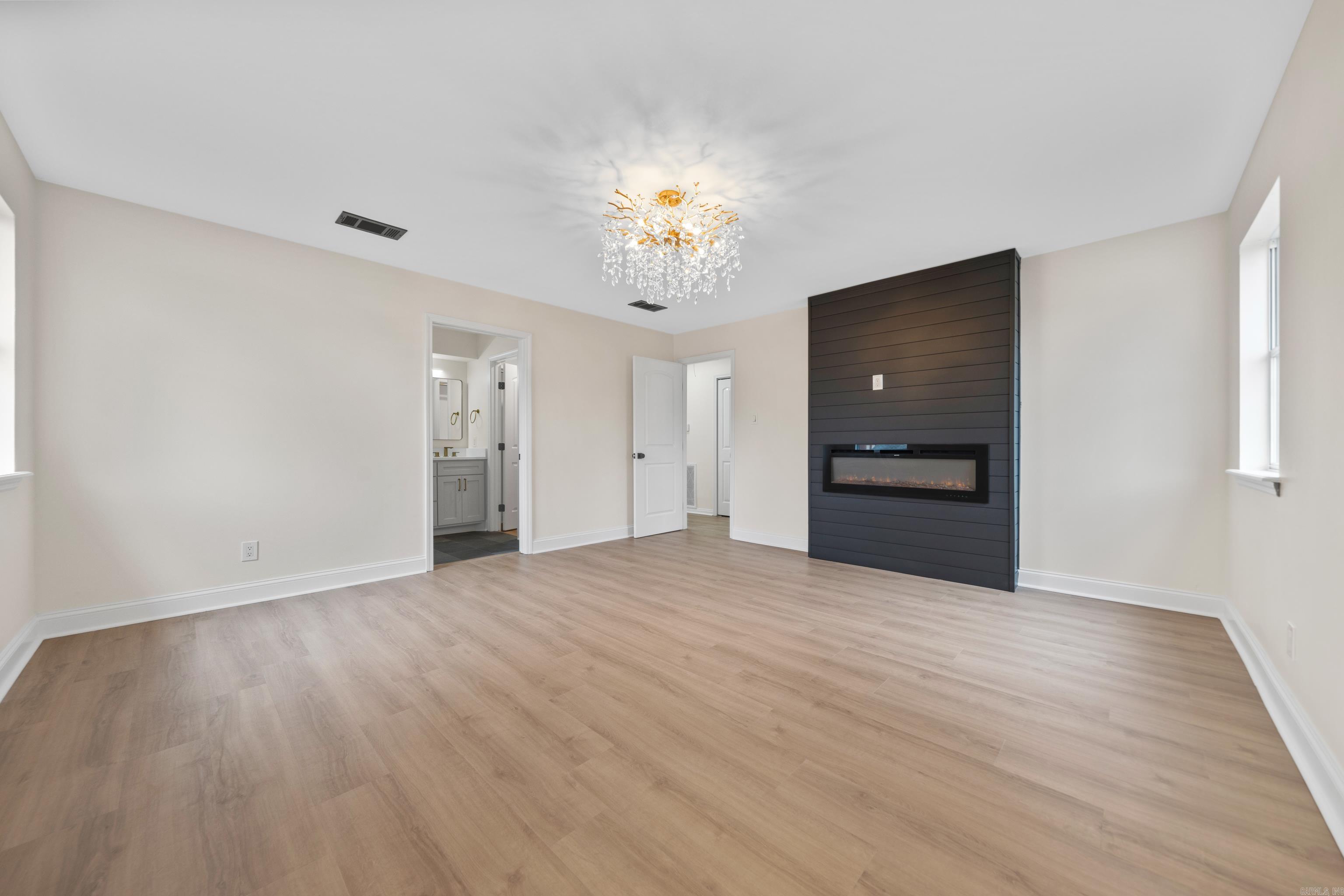 OVERBROOK - Residential