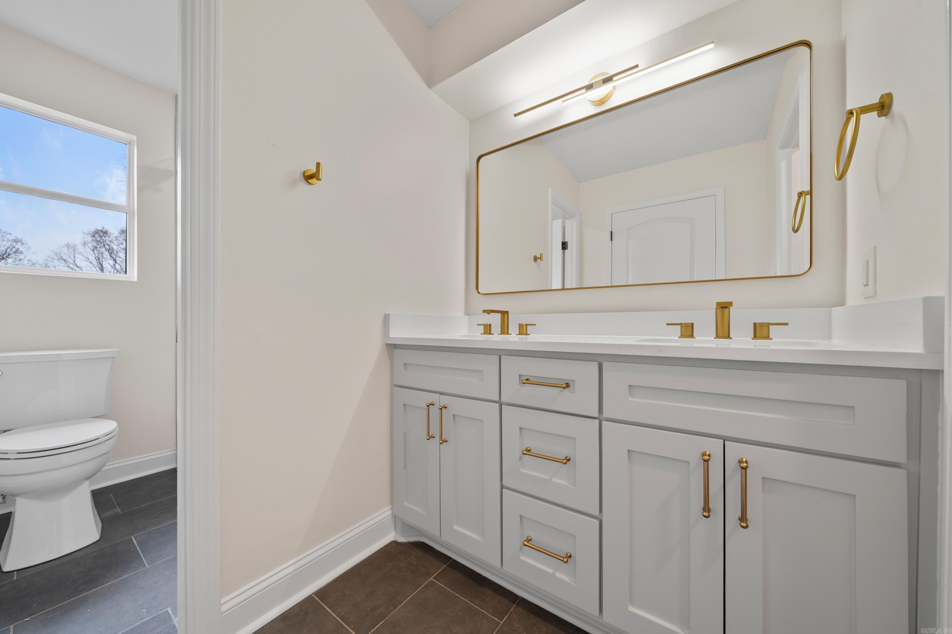 OVERBROOK - Residential