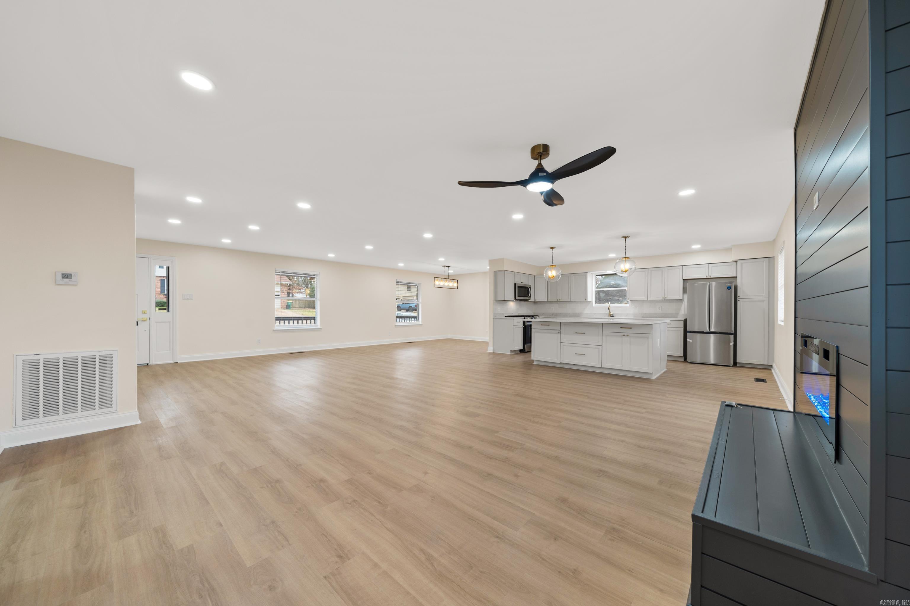 OVERBROOK - Residential