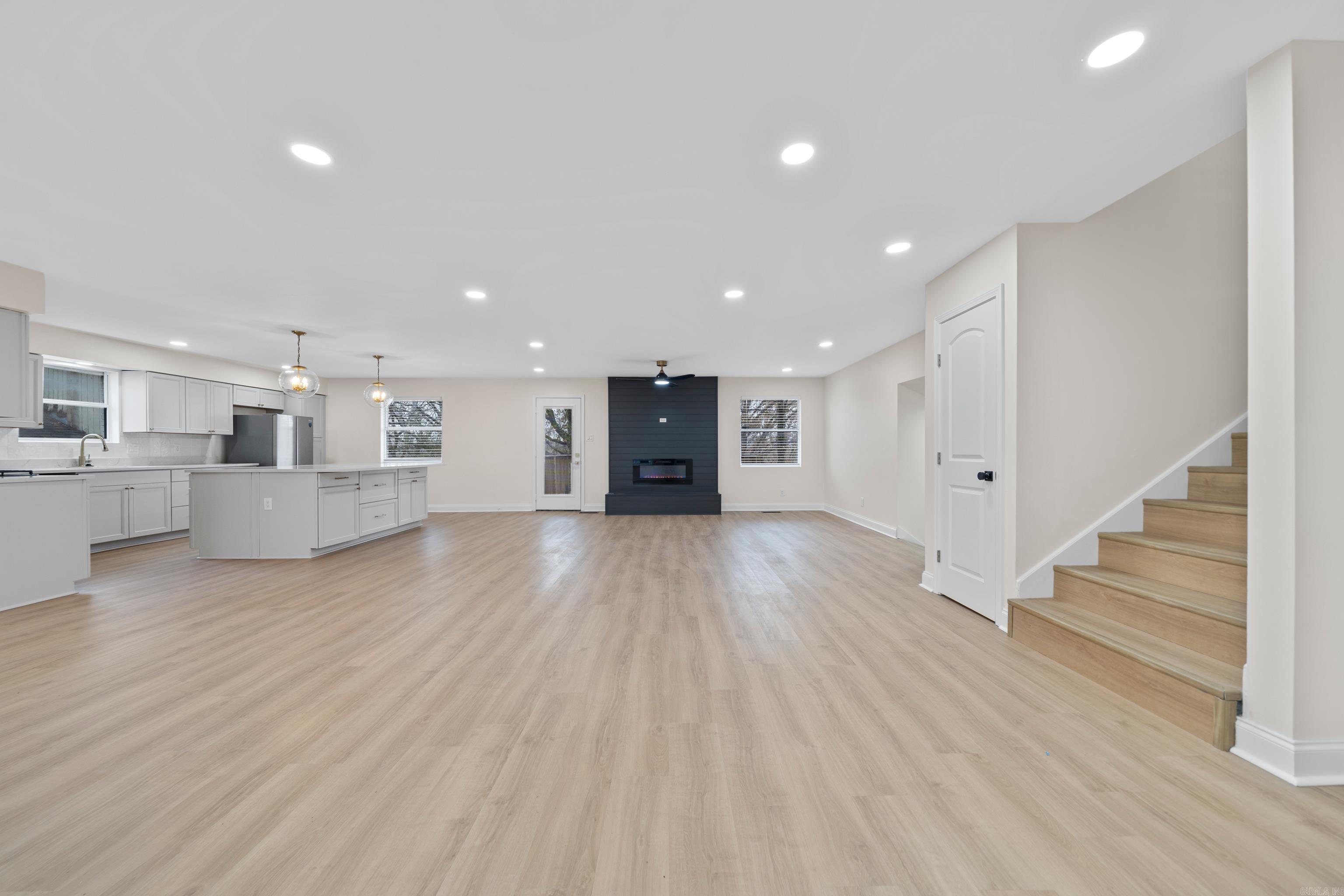 OVERBROOK - Residential