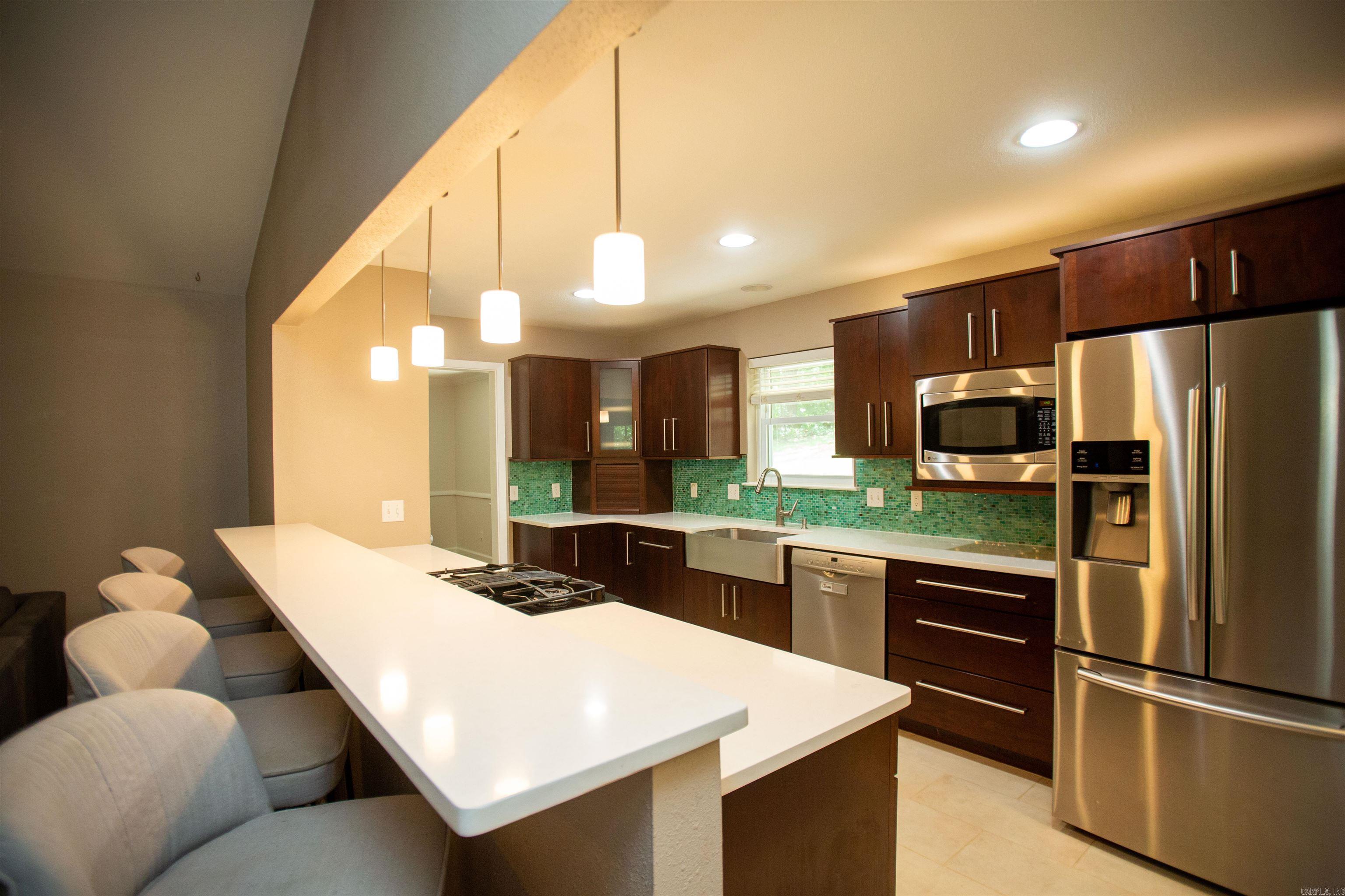 Leawood Heights - Residential Lease