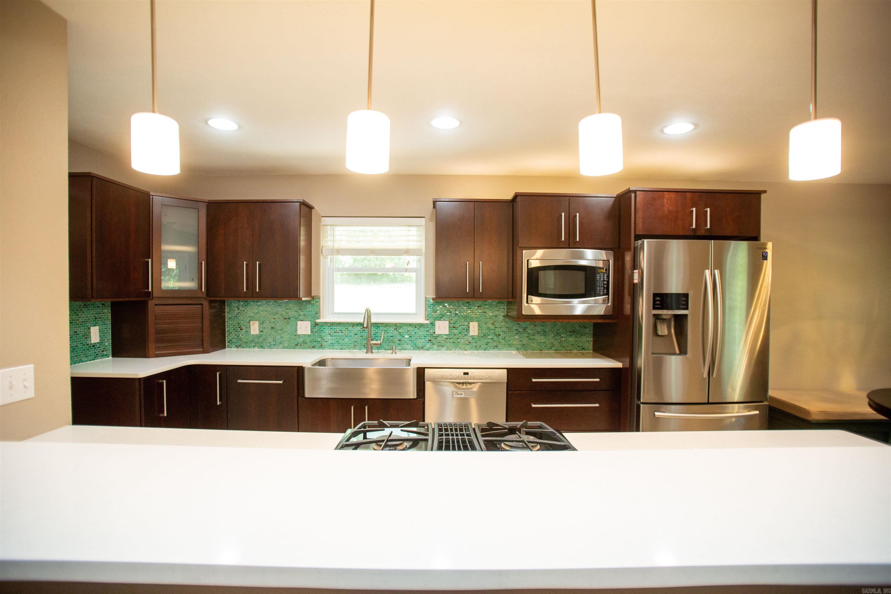 Leawood Heights - Residential Lease