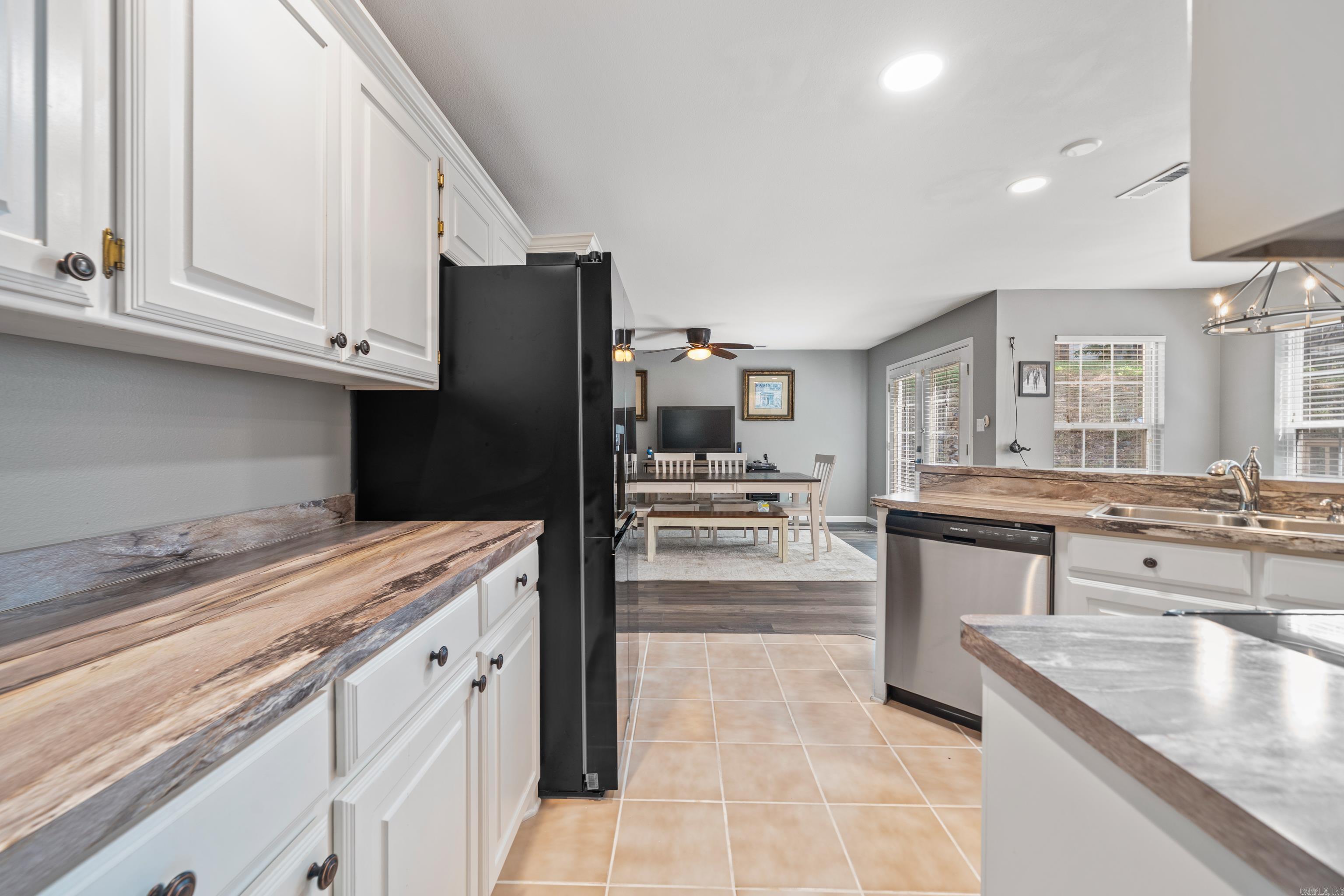 KYLER ESTATES - Residential